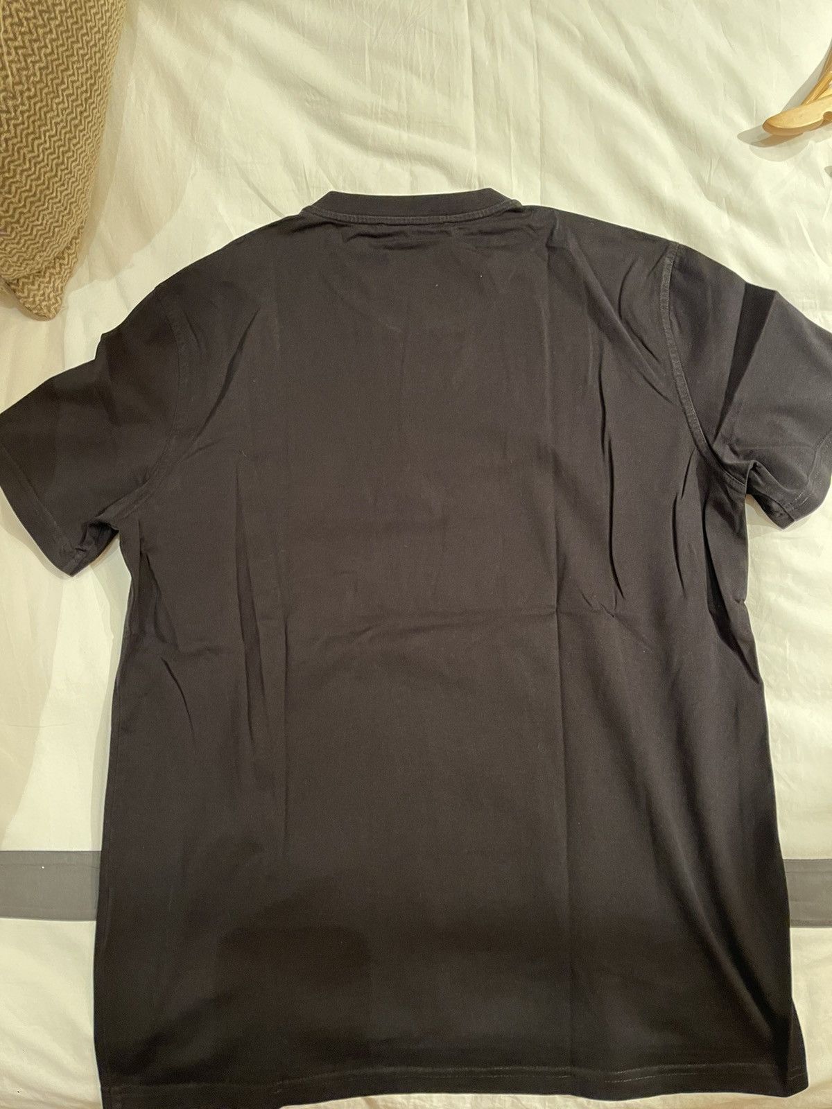 Givenchy Givenchy Paris black ‘Single Star’ print T-shirt Size US L / EU 52-54 / 3 - 2 Thumbnail