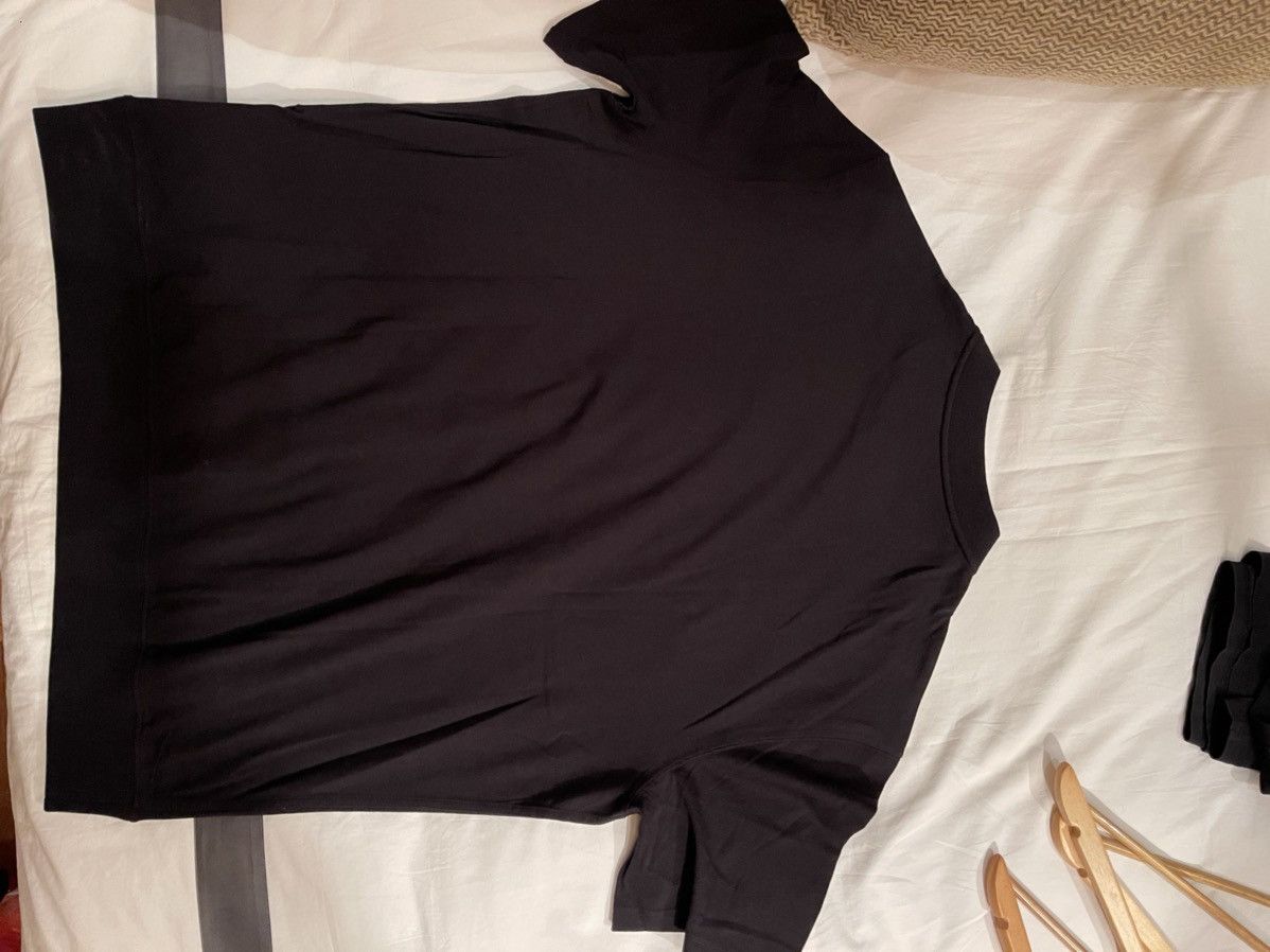 Valentino Valentino ‘VLTN’ Intarsia collar logo black T-shirt Size US L / EU 52-54 / 3 - 3 Thumbnail