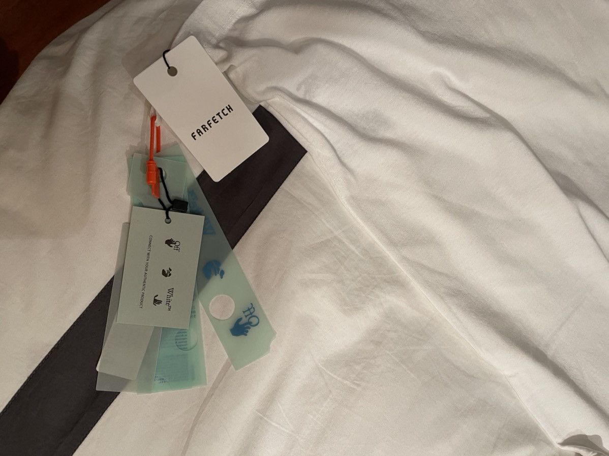 Off-White Off-White ‘blue arrow’ white T-shirt Size US L / EU 52-54 / 3 - 4 Thumbnail