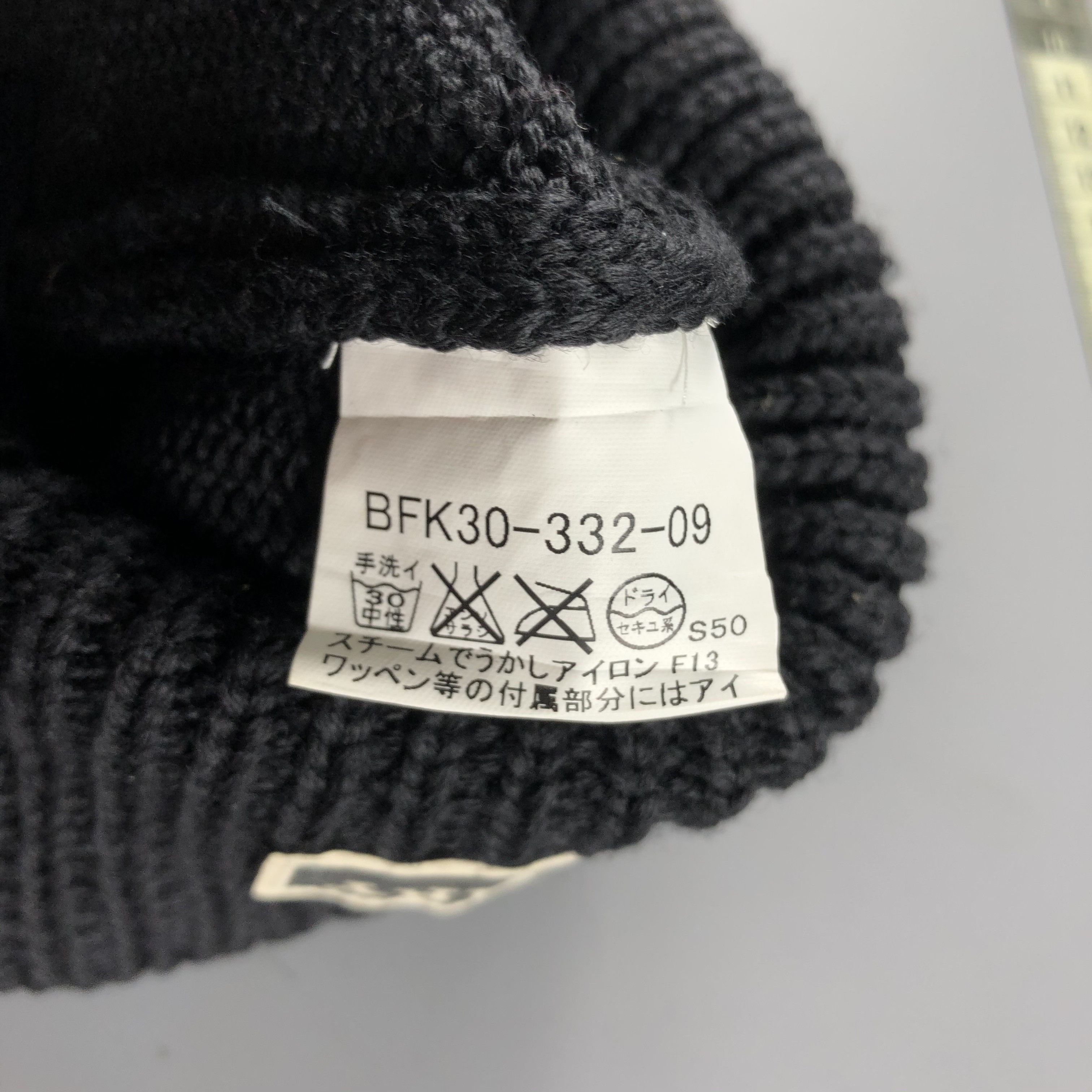 Burberry × Vintage Burberry Golf Hats Wool Beanie Knit Snow Hat Snow Cap B211 Size ONE SIZE - 6 Thumbnail