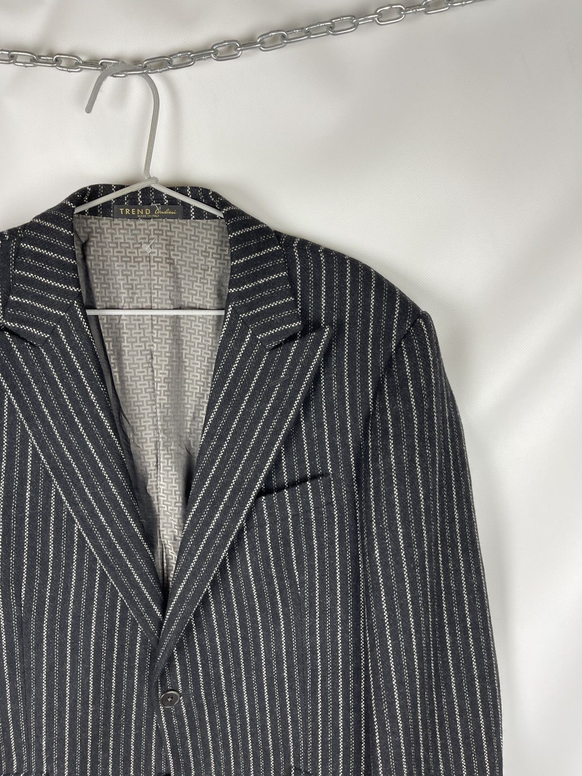 Corneliani Trend Corneliani Cashmere Wool black striped 2 button blazer Size 42R - 6 Thumbnail