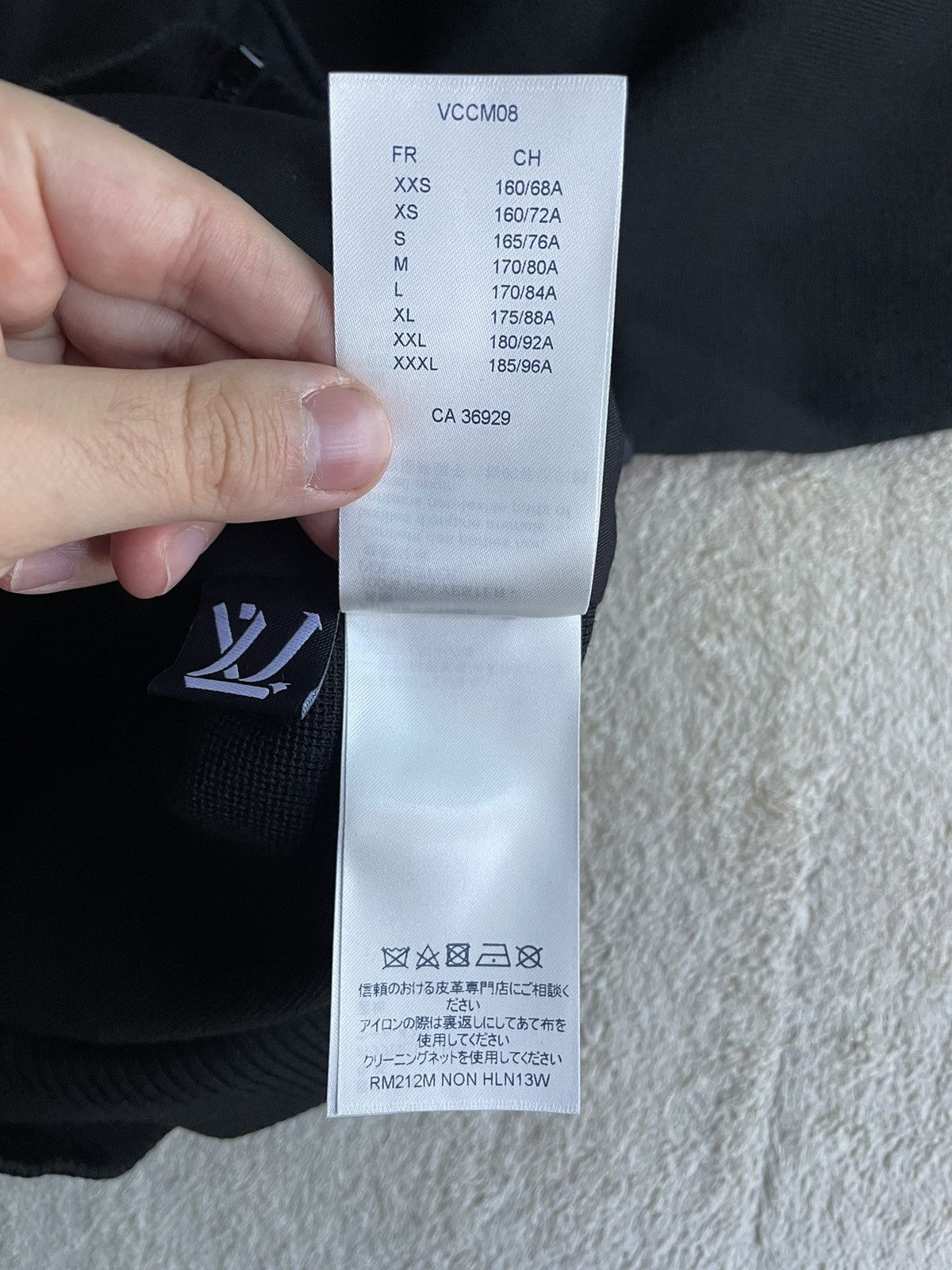 Louis Vuitton × NBA Louis Vuitton x NBA Leather Hybrid Jacket Size US XL / EU 56 / 4 - 16 Thumbnail