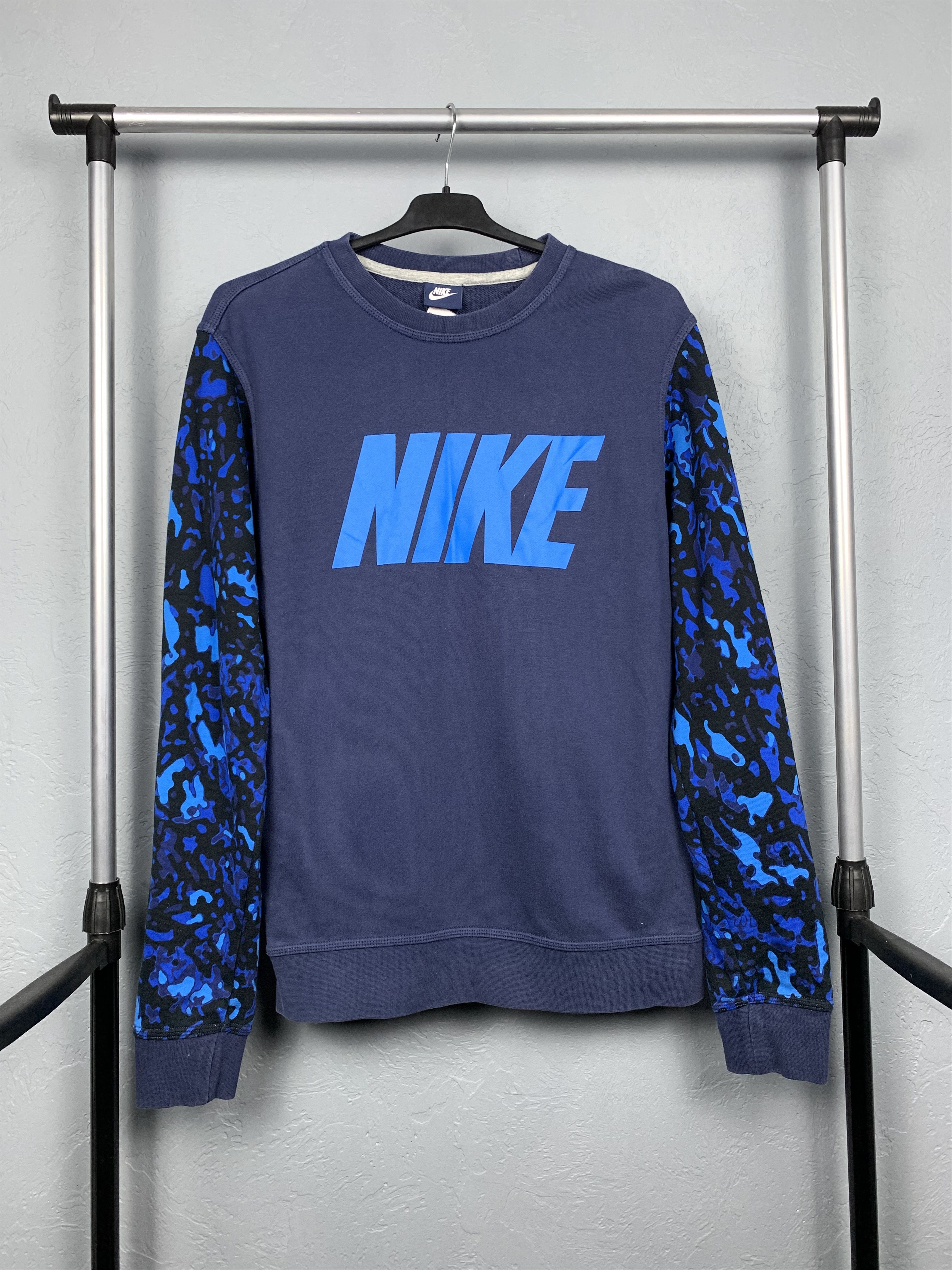 Nike × Vintage Nike Mens Sweatshirt Camo Sleeve Size US M / EU 48-50 / 2 - 1 Thumbnail