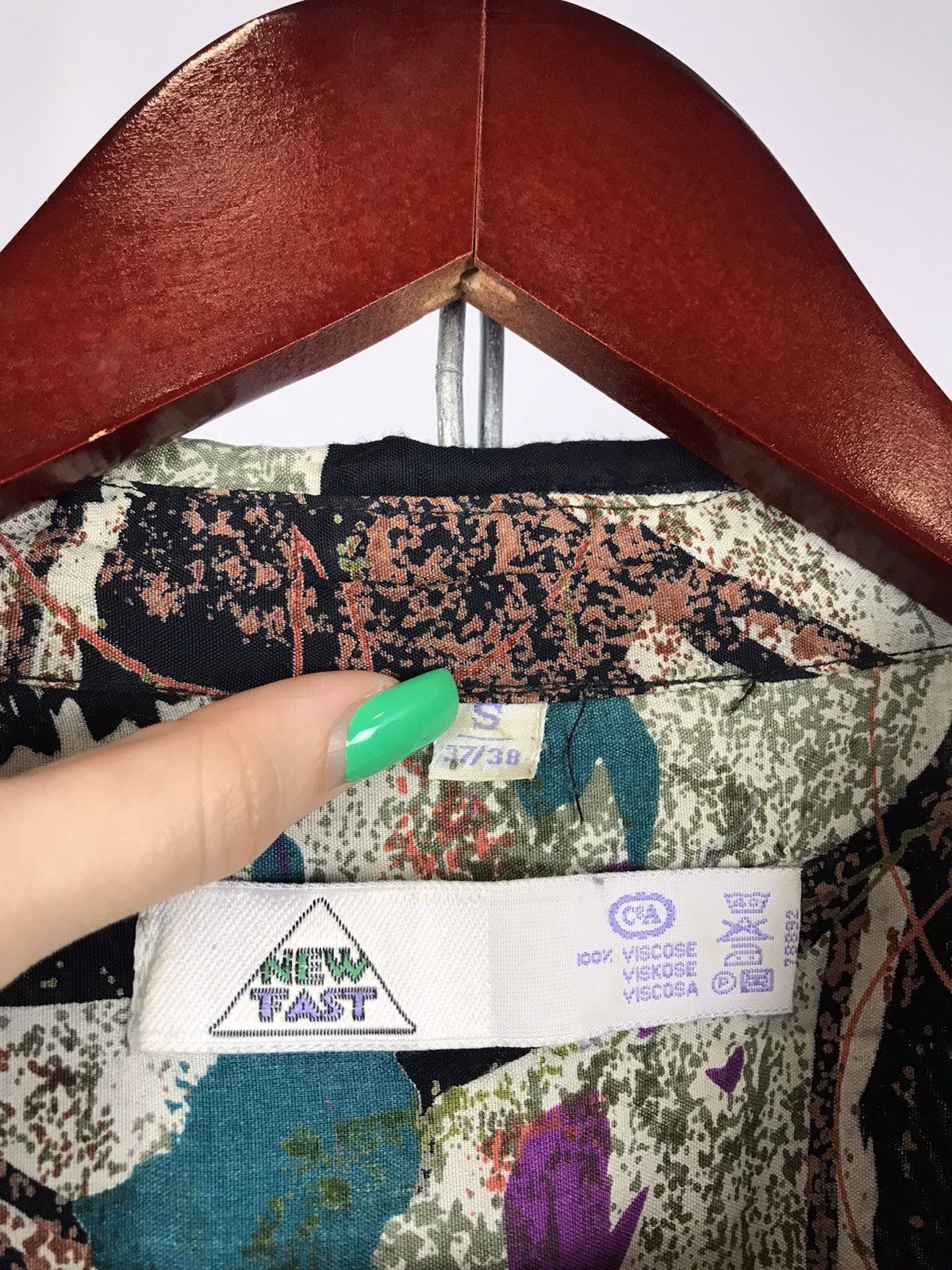 Other Multicolor crazy overprinted Hawaiian viscose shirt Size US XL / EU 56 / 4 - 3 Thumbnail