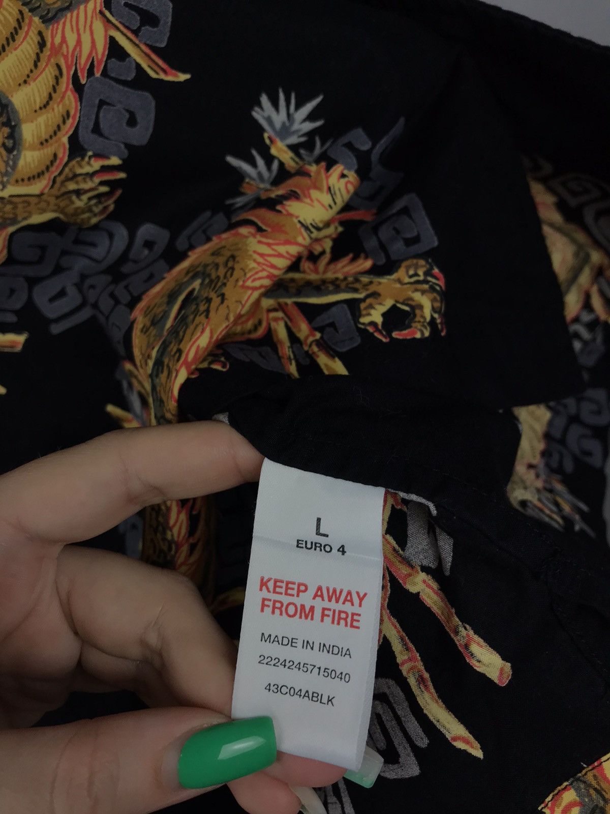 Vintage Dragon Japanese brand crazy overprinted shirt Size US L / EU 52-54 / 3 - 4 Thumbnail