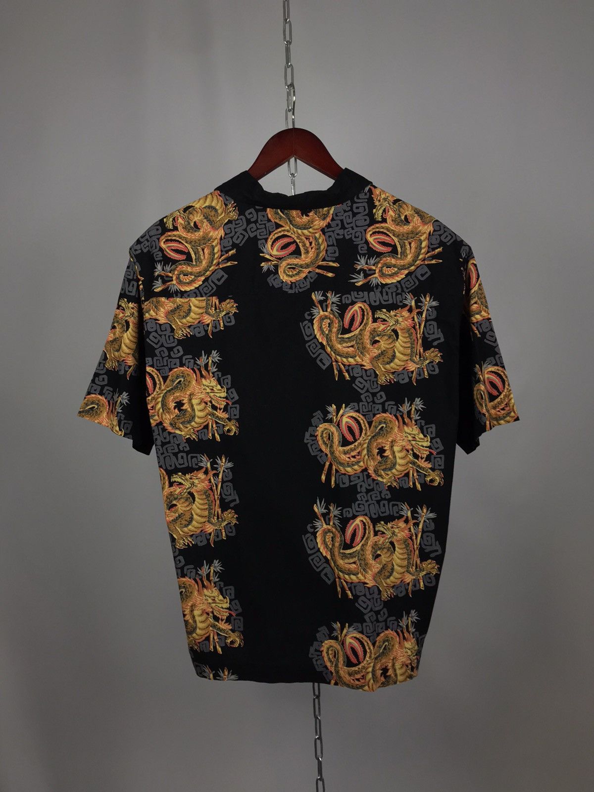 Vintage Dragon Japanese brand crazy overprinted shirt Size US L / EU 52-54 / 3 - 5 Thumbnail