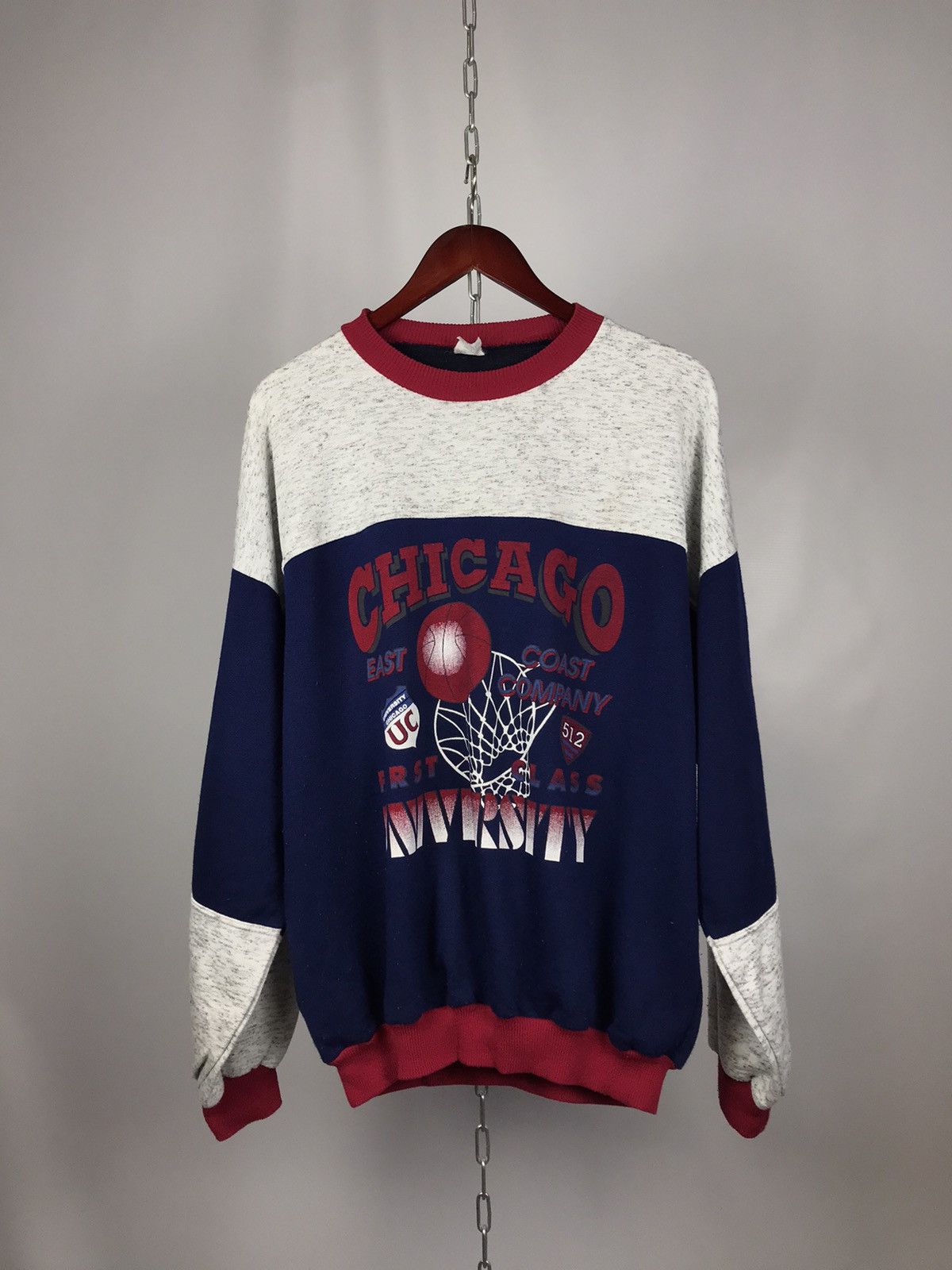 NBA Chicago University NBA Basketball vintage sweatshirt Size US XL / EU 56 / 4 - 1 Thumbnail