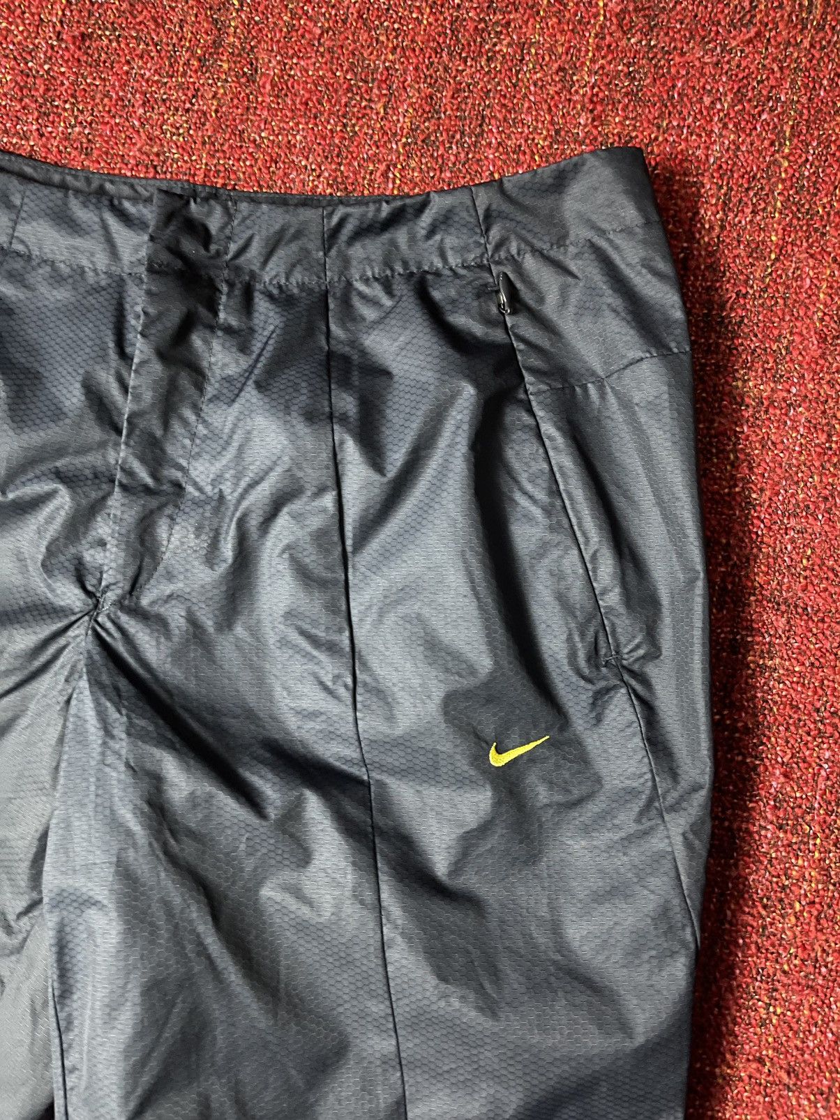 Nike × Vintage Nike Y2K vintage track pants Size 25" / US 0 / IT 36 - 5 Thumbnail