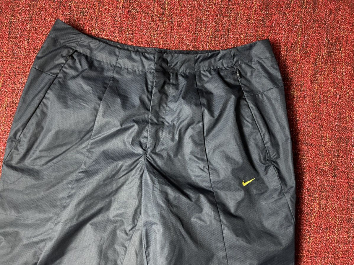 Nike × Vintage Nike Y2K vintage track pants Size 25" / US 0 / IT 36 - 2 Thumbnail