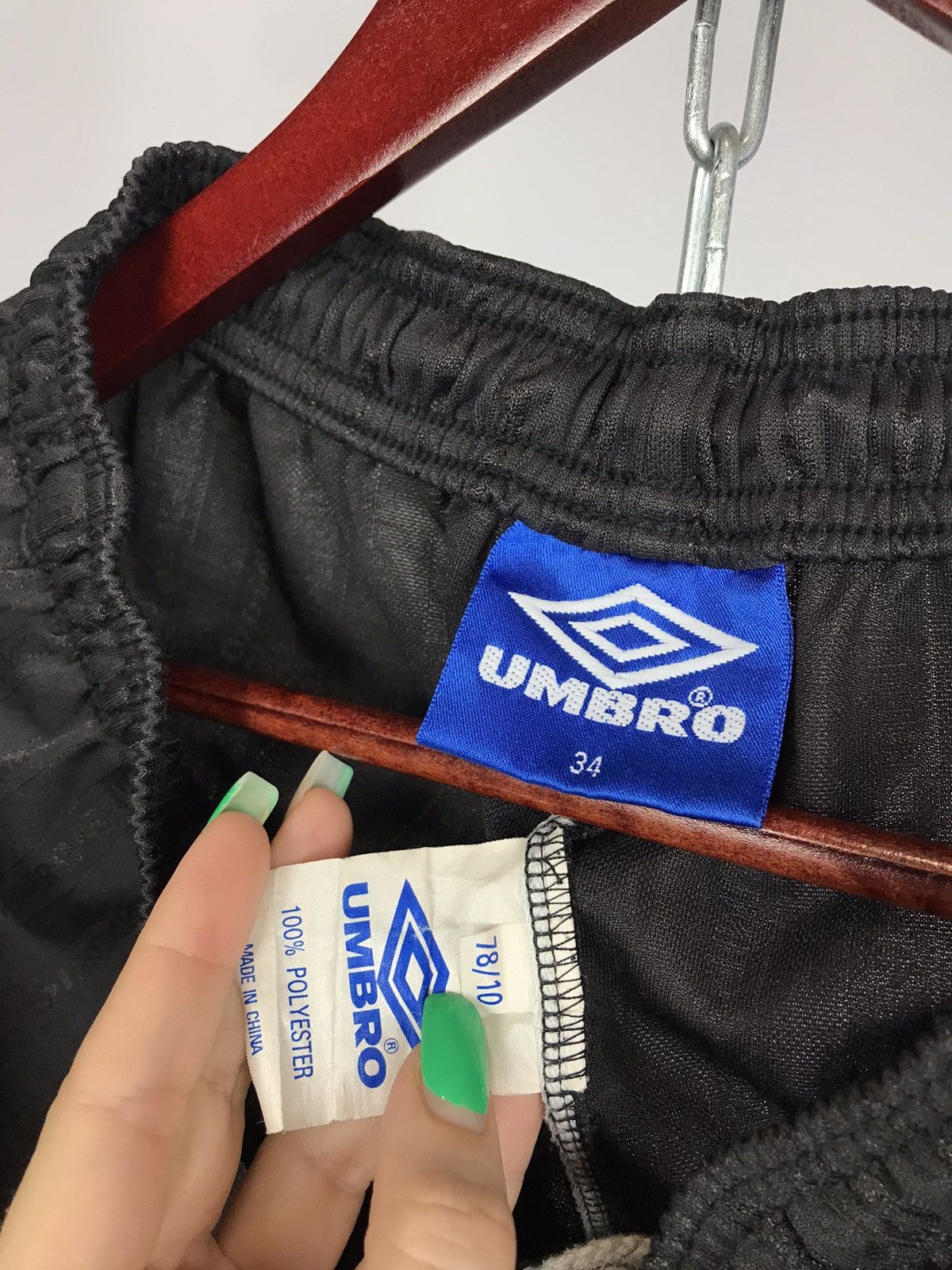 Umbro Umbro vintage sportwear shorts Size US 34 / EU 50 - 4 Thumbnail