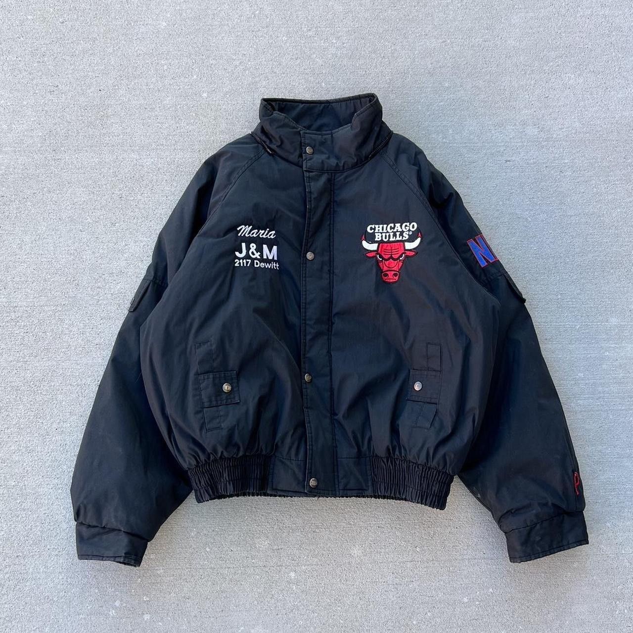 Pro Player Vintage ProPlayer Chicago Bulls NBA puffer bomber jacket Size US L / EU 52-54 / 3 - 3 Thumbnail