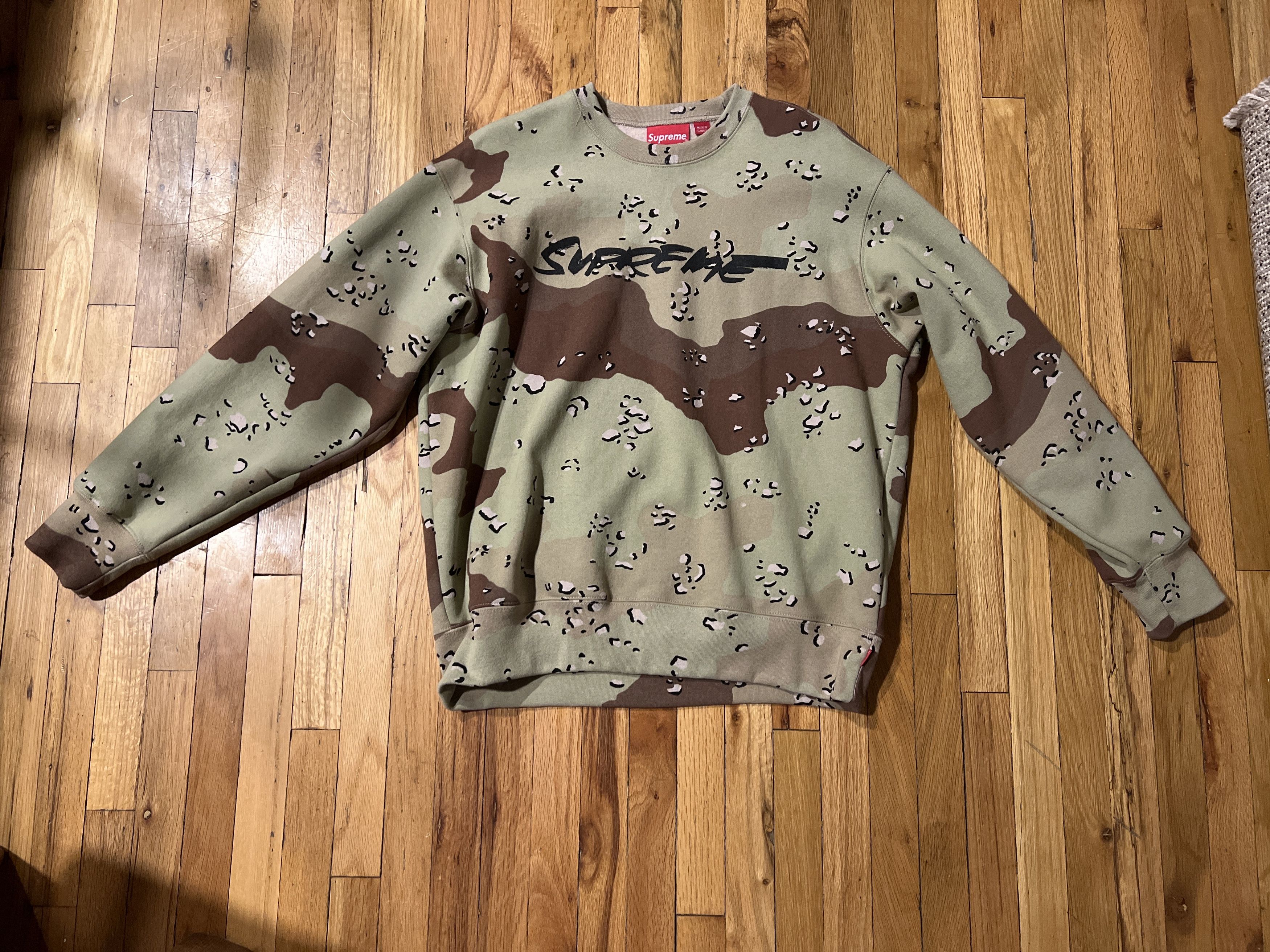 Supreme Futura Logo Crewneck（Supreme Futura Logo Crewneck