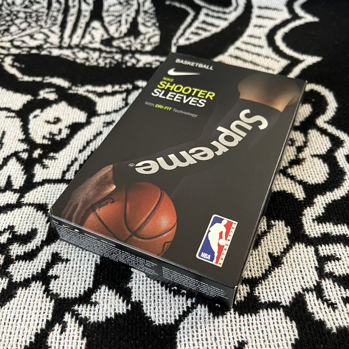 FW17 Supreme Nike NBA Shooting Sleeve 2 Pack Black L XL Accessories