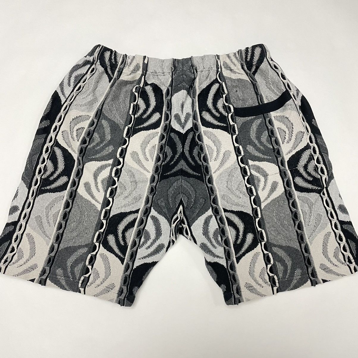 Supreme Supreme Abstract Textured Knit Short (S/S22) | Grailed