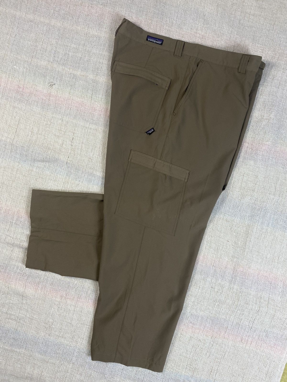 Patagonia Authentic Loose Cargo Training Pant By Patagonia Size US 36 / EU 52 - 10 Thumbnail