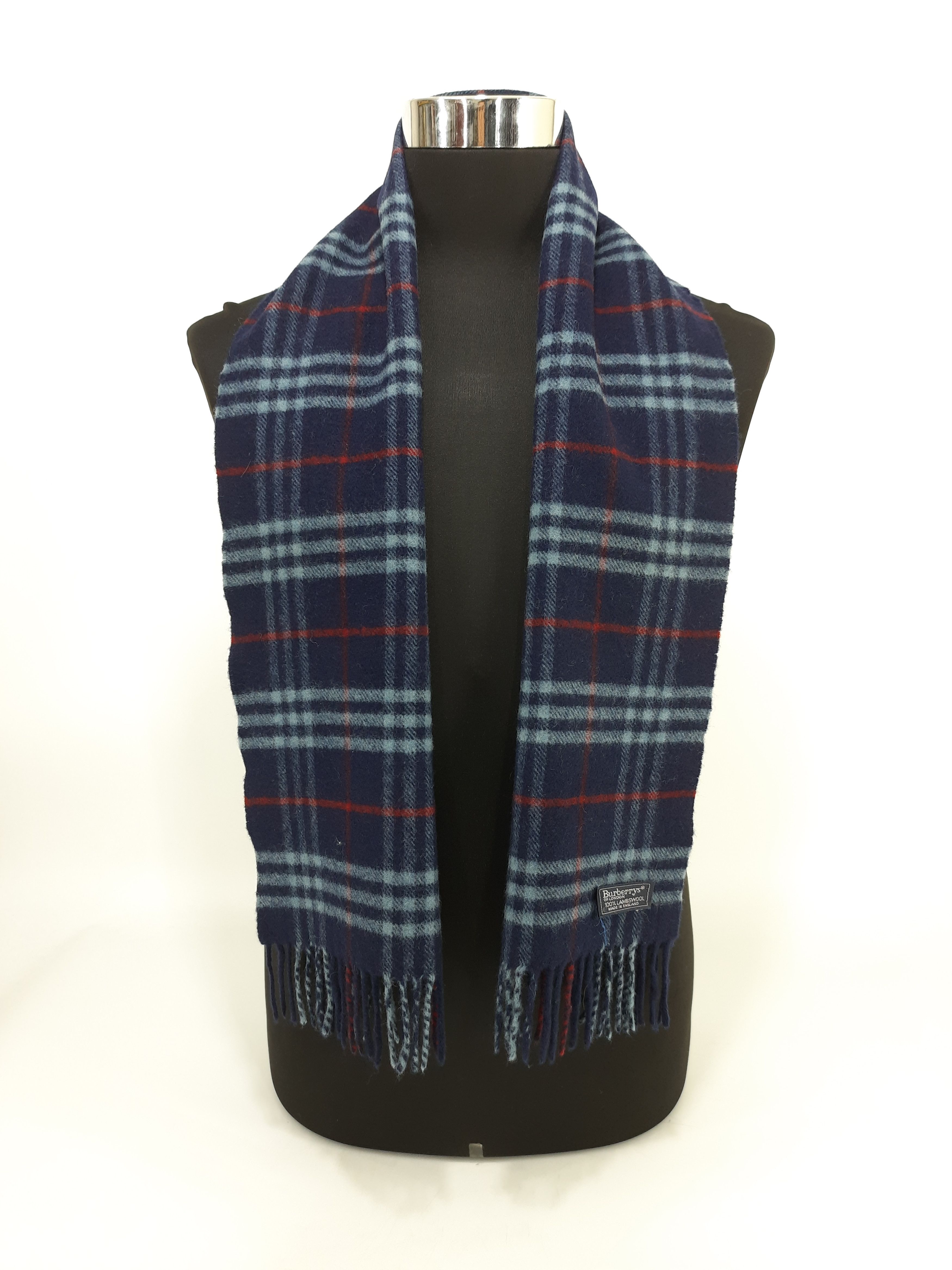 Vintage Burberrys Wool Scarf / Muffler / Neckwear - MFB298