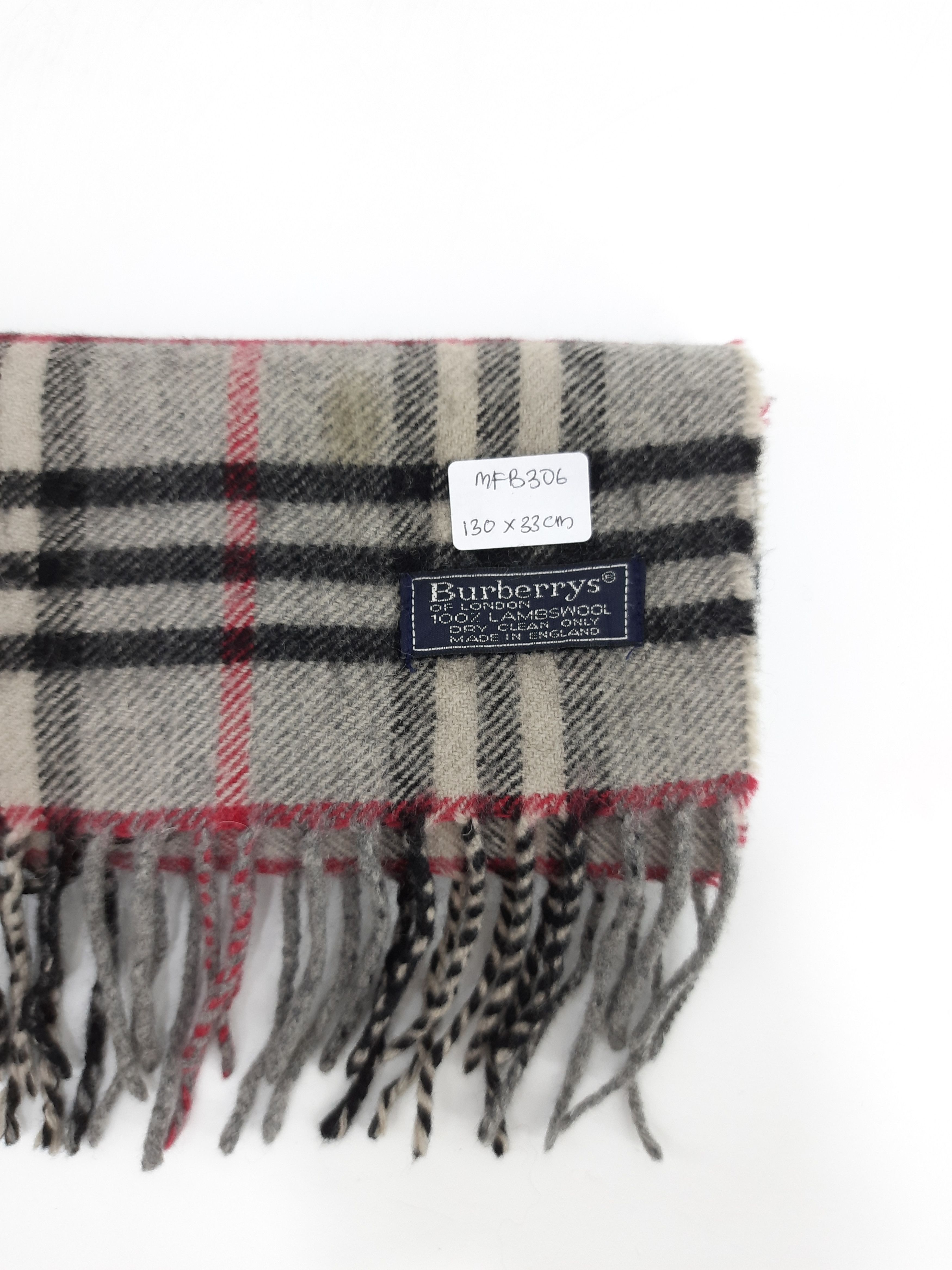 Vintage Burberrys Wool Scarf / Neckwear - MFB306