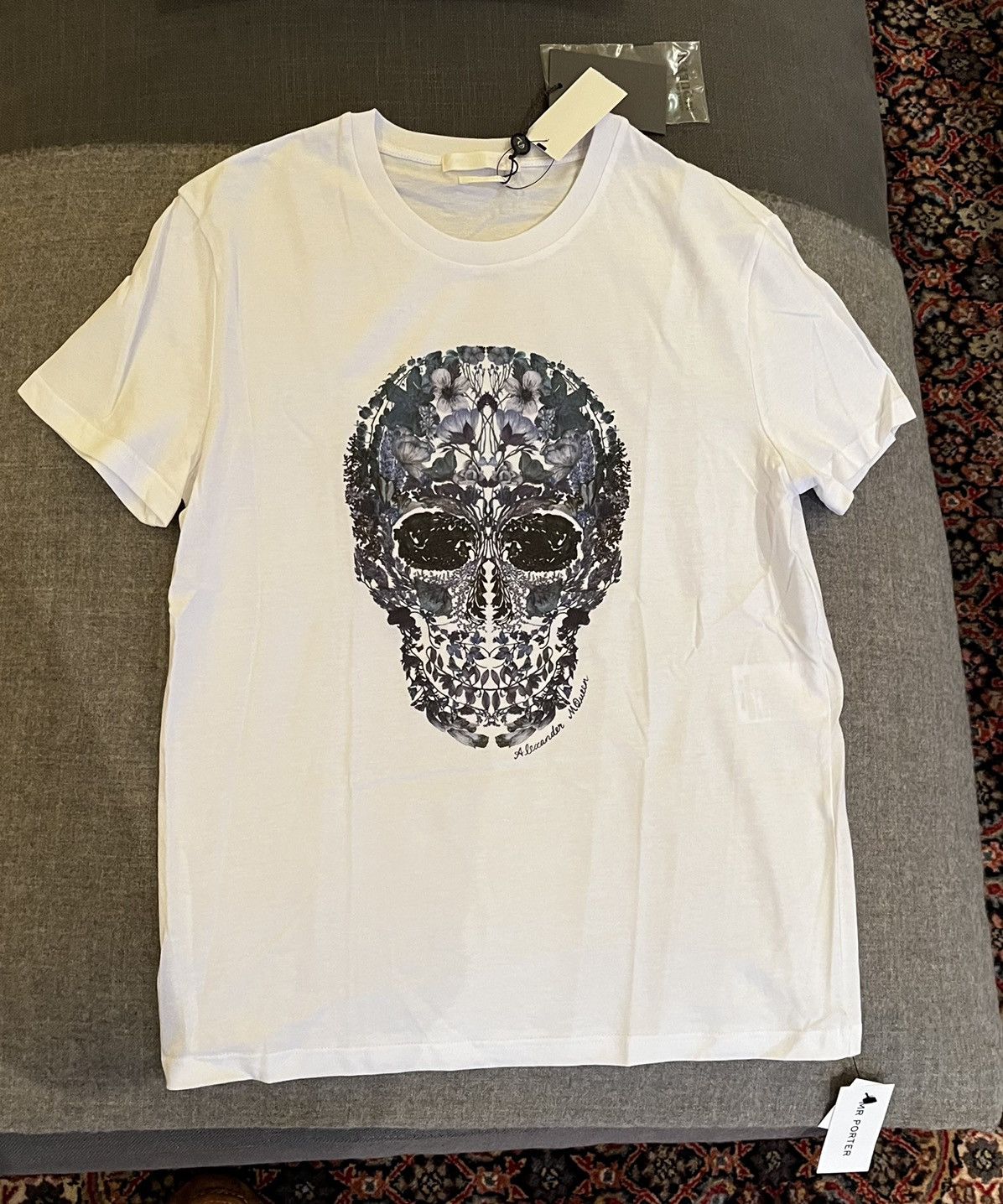 Floral Skull T Shirt Small RARE BNWT