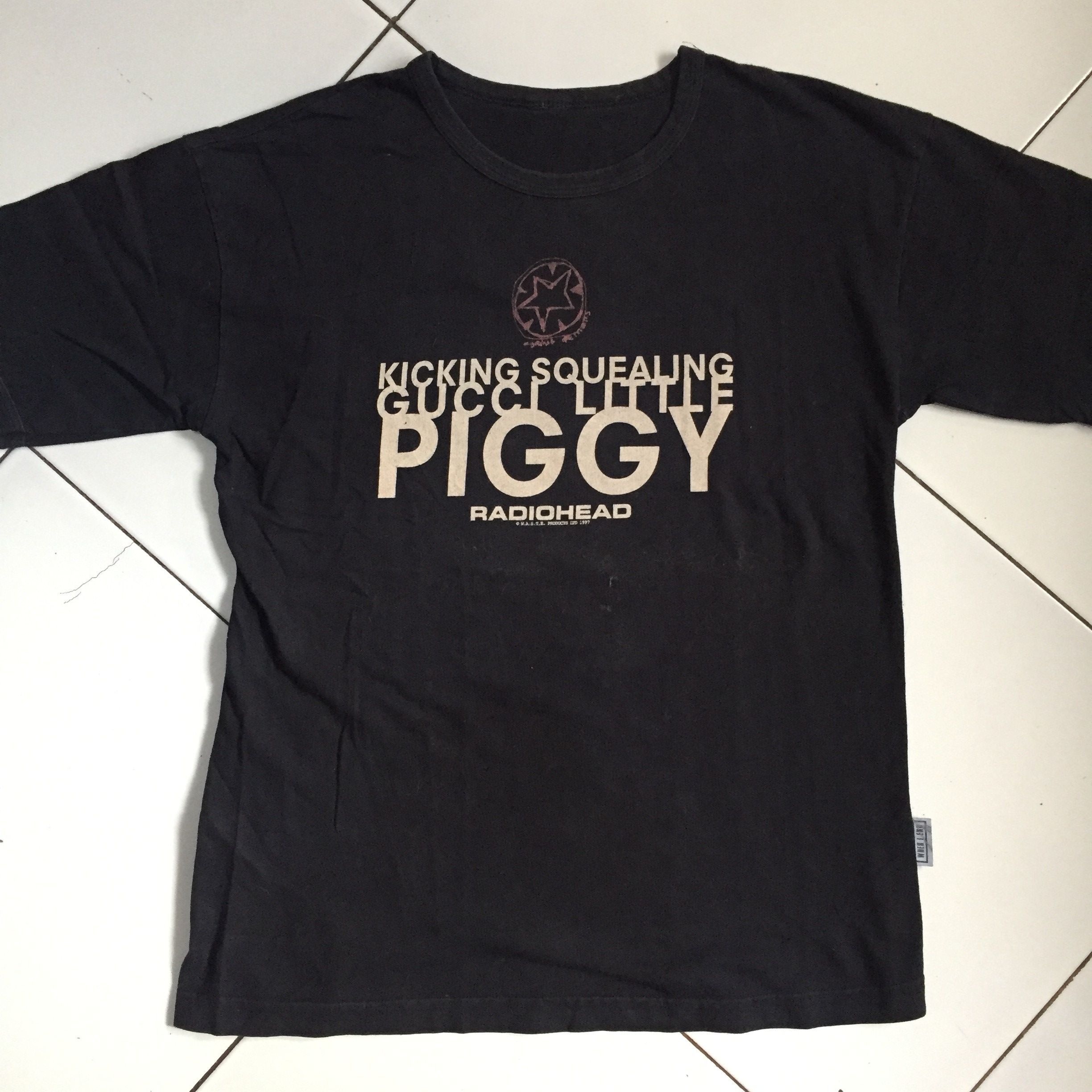 Band Tees Japanese Brand Vintage Radiohead Kicking Squealing Gucci Little Piggy 1997 T Shirt Grailed