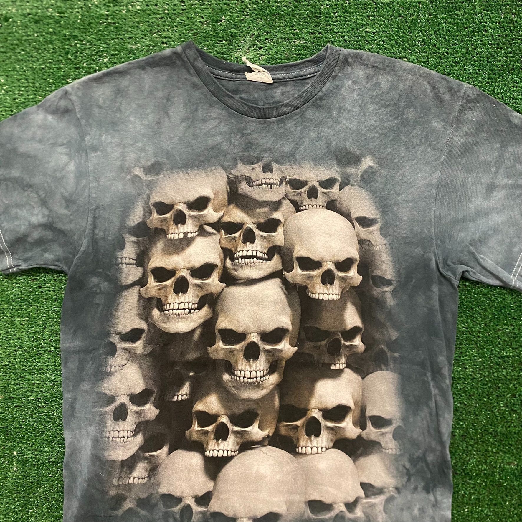 Vintage Skull Pile Vintage Grunge Punk T-Shirt Size US M / EU 48-50 / 2 - 2 Thumbnail