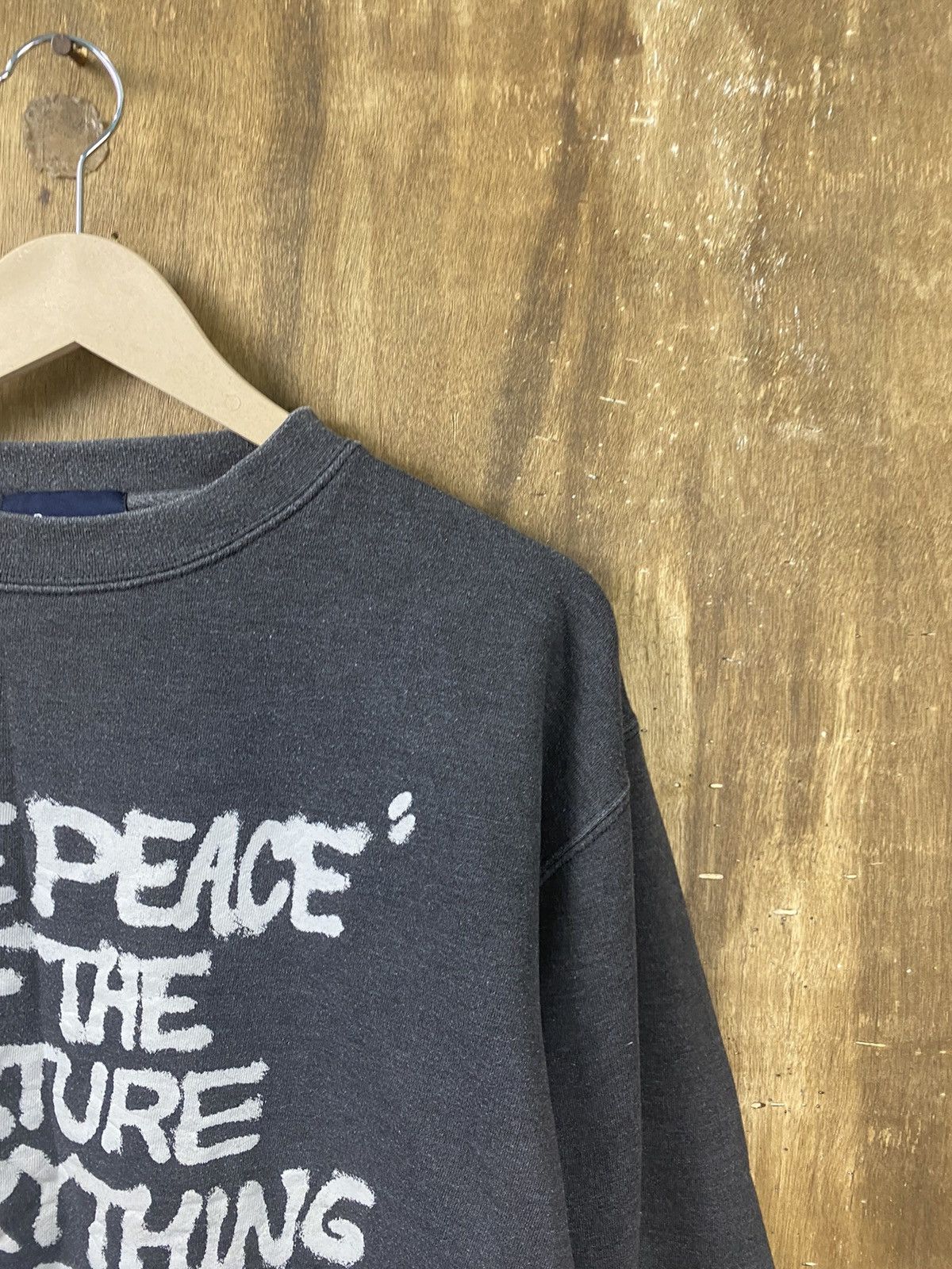 Japanese Brand H.B.B faded grafity japan vintage Sweatshirt #3675 Size US L / EU 52-54 / 3 - 5 Thumbnail