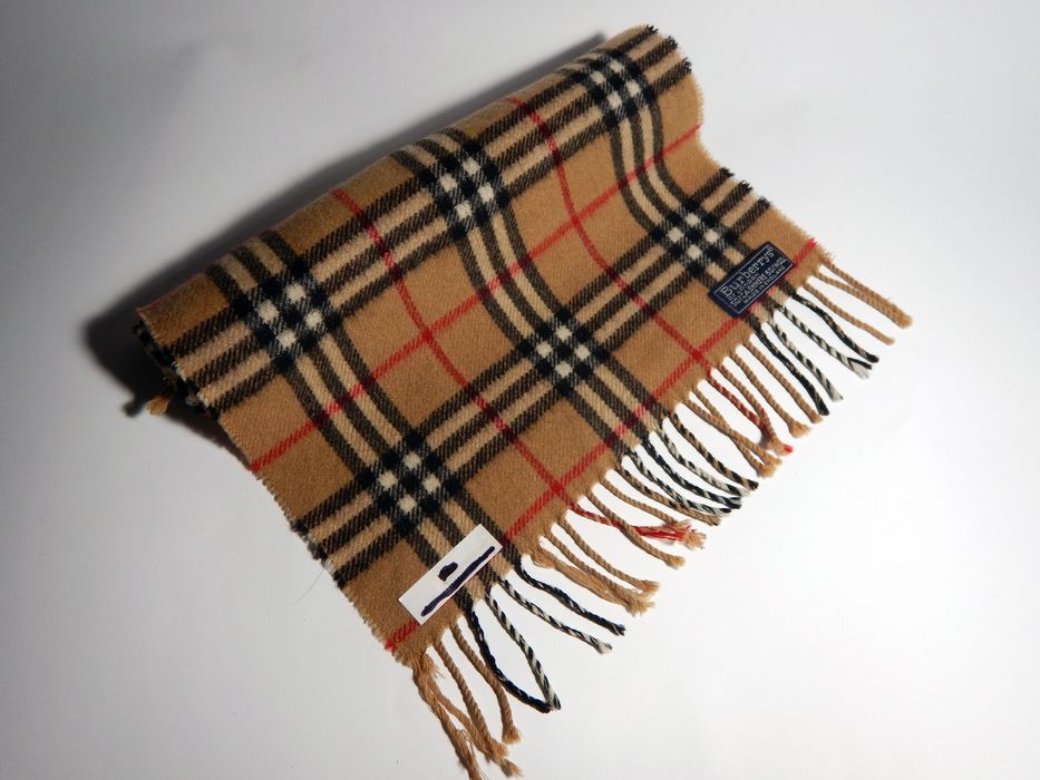 Burberry 50 cashmere cheap 50 wool scarf and