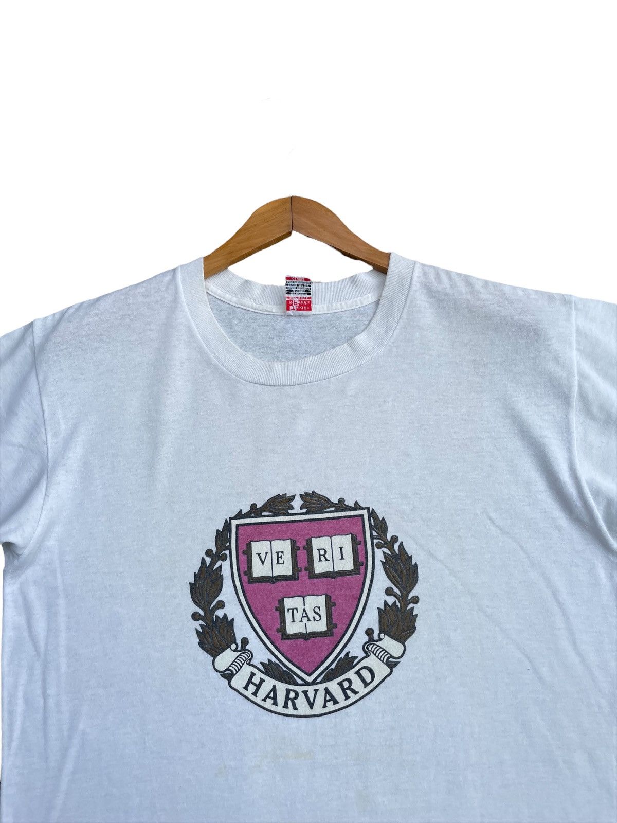 Vintage Vintage Harvard Universiry Tshirt Size US L / EU 52-54 / 3 - 6 Thumbnail