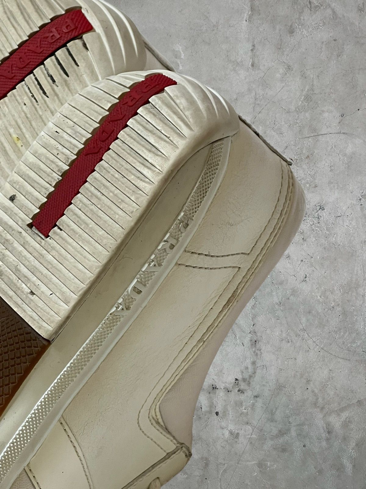 Prada 2013 Prada Low Top Sneakers Size US 10.5 / EU 43-44 - 10 Thumbnail