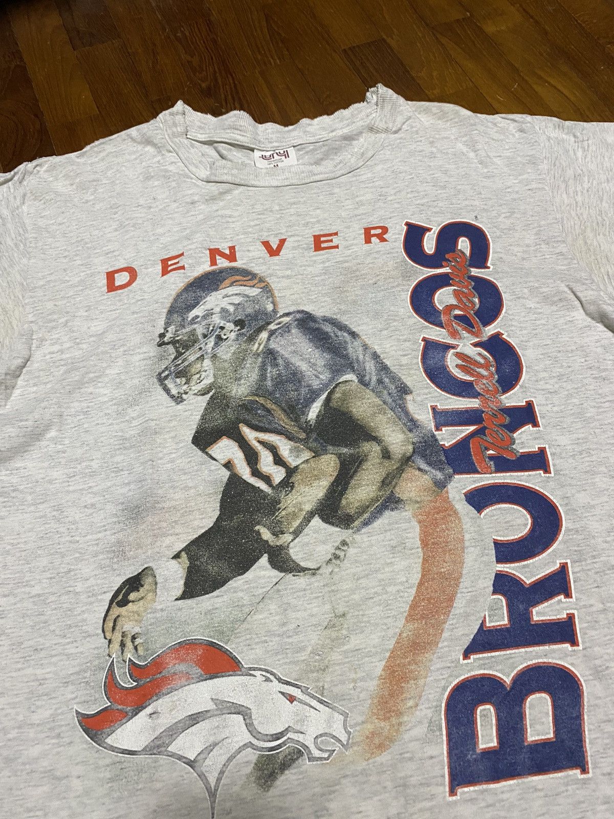 Vintage '97 Terrell Davis Denver Broncos NFL Tee