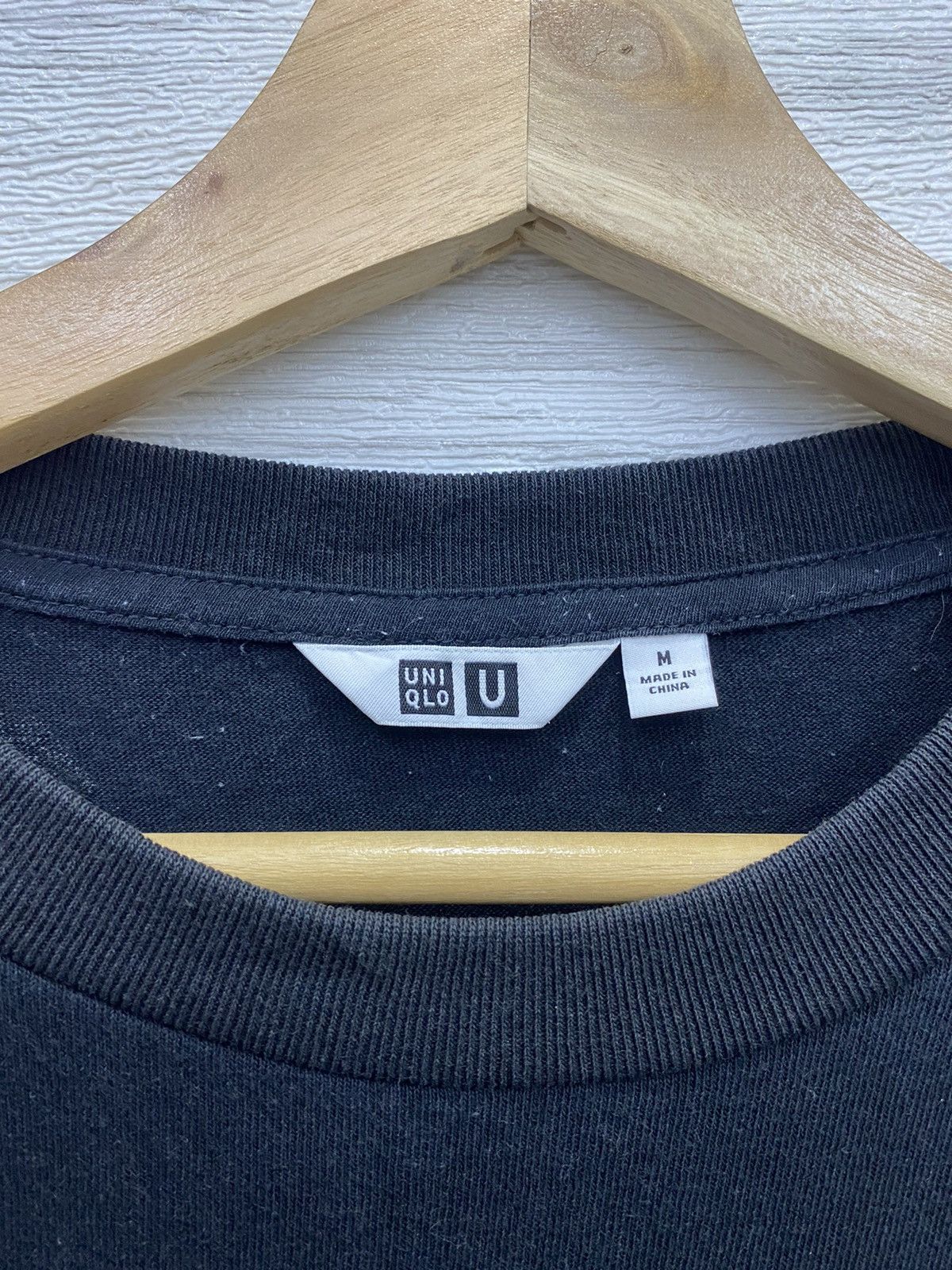 Lemaire × Uniqlo ICONIC UNIQLO CHRISTOPHER LEMAIRE SINGLE POCKET MINIMAL TEE Size US M / EU 48-50 / 2 - 6 Thumbnail