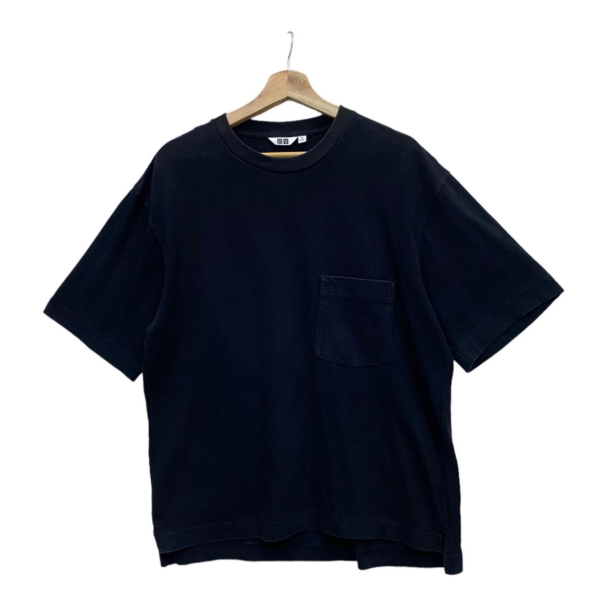 Lemaire × Uniqlo ICONIC UNIQLO CHRISTOPHER LEMAIRE SINGLE POCKET MINIMAL TEE Size US M / EU 48-50 / 2 - 3 Thumbnail