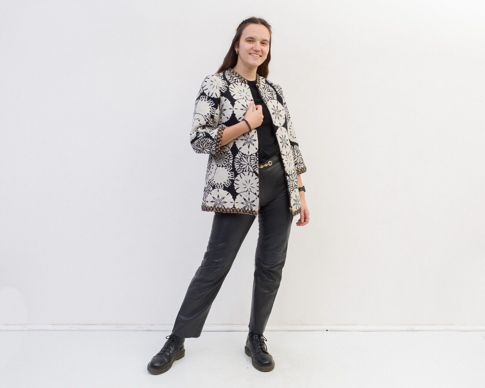 Vintage Cardigan Sweater Jacket Knitted Embroidered Cropped Size M / US 6-8 / IT 42-44 - 2 Thumbnail