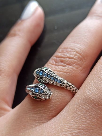Jewelry Snake Ring Size ONE SIZE - 3 Thumbnail