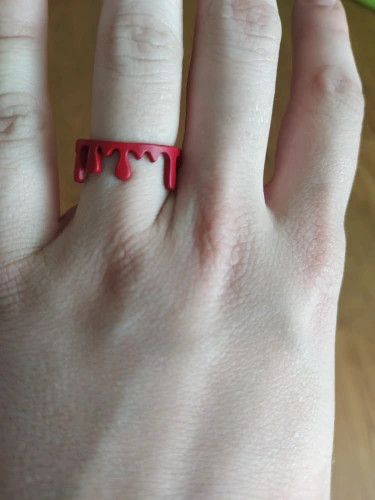 The Unbranded Brand Blood Bleeding Ring Size ONE SIZE - 2 Thumbnail