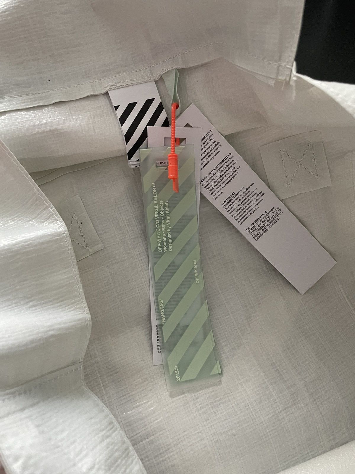 Off-White Brand NEW XL Super Limited Edition Runway Logo Tote Bag Size ONE SIZE - 8 Thumbnail