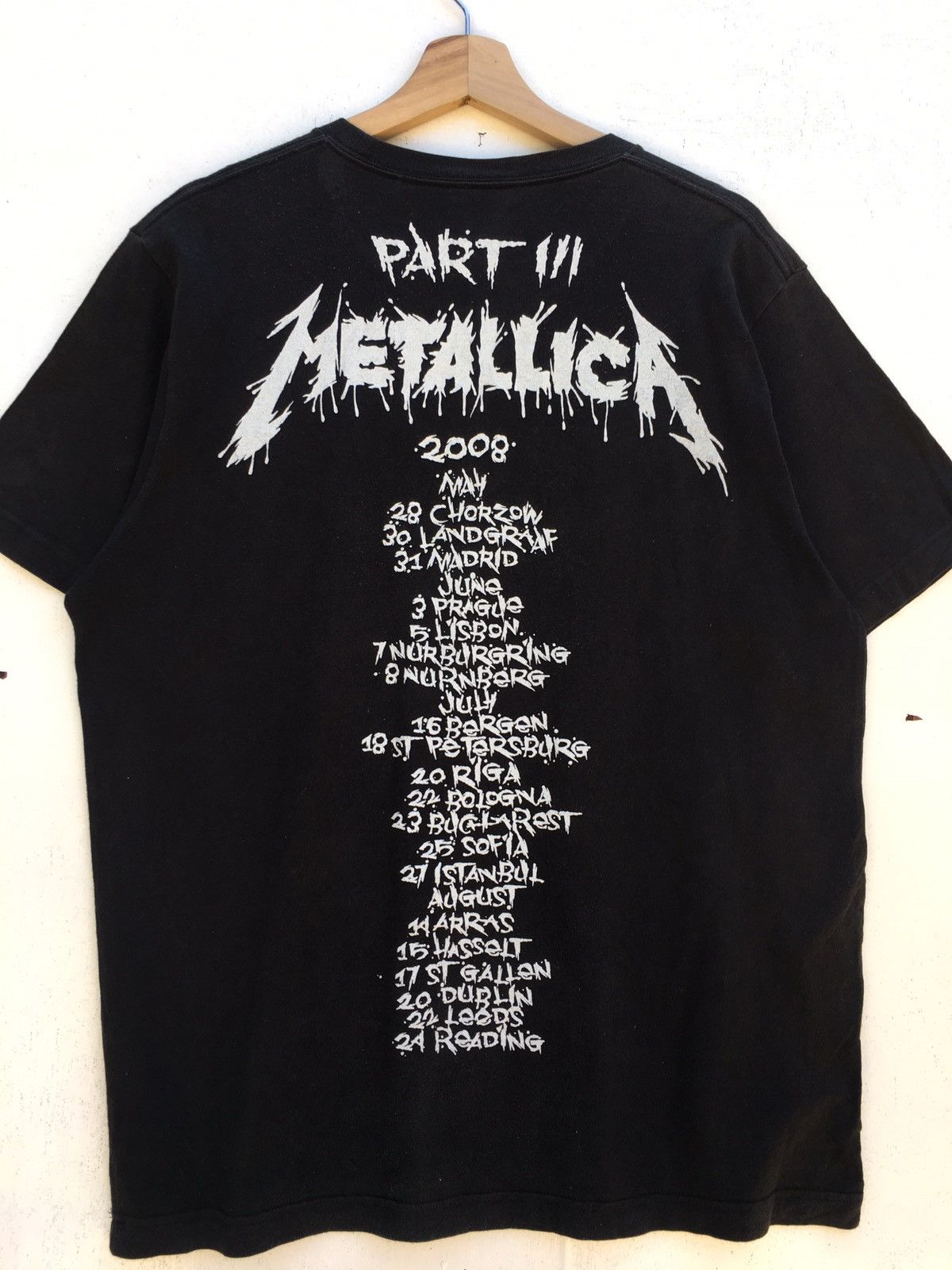 Metallica Vintage Metallica Tour Concert Spellout Logo Tshirt Size US L / EU 52-54 / 3 - 13 Thumbnail