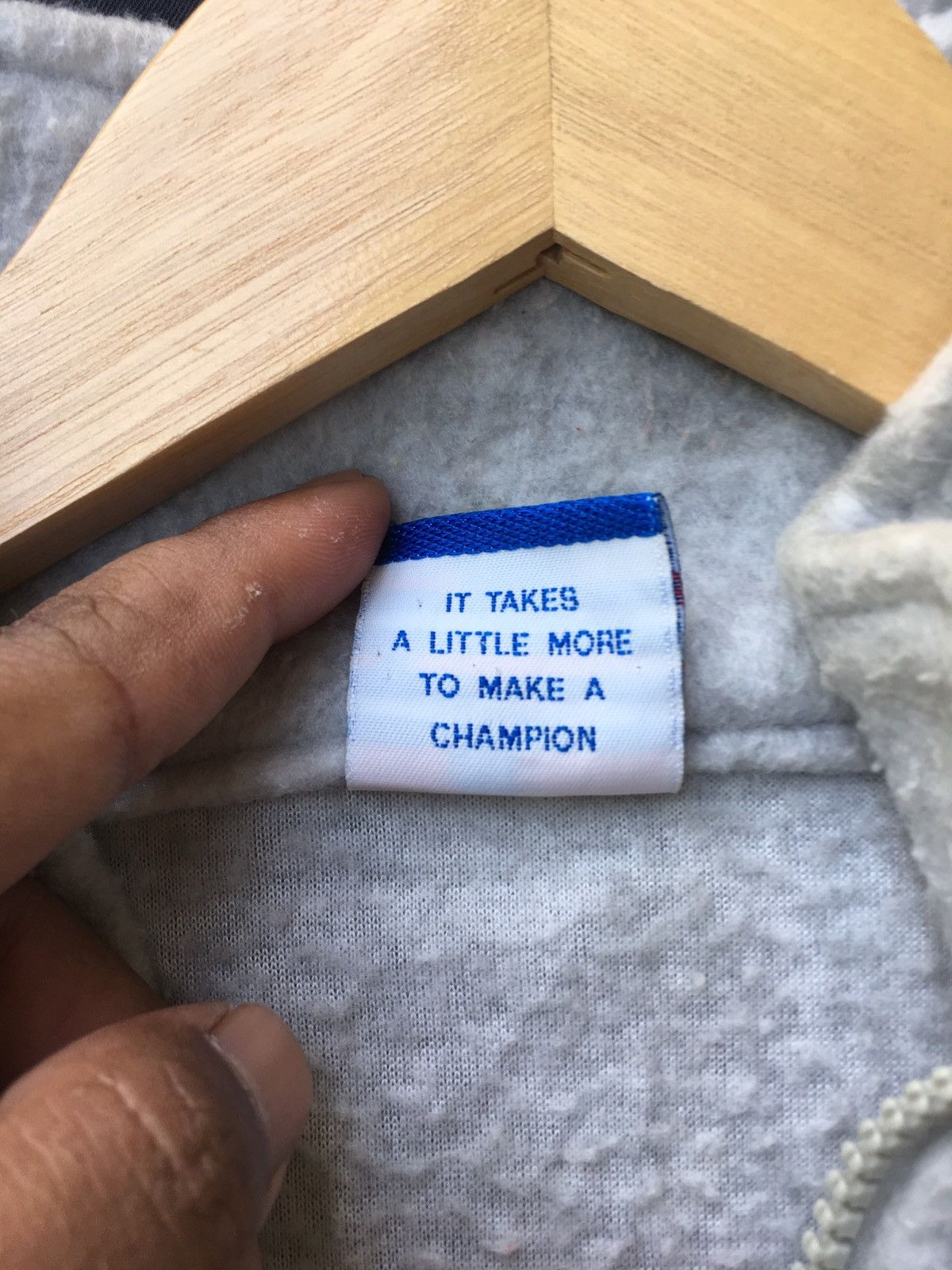 Champion Vintage Champion Winter Fleece Sweater Size US L / EU 52-54 / 3 - 10 Thumbnail