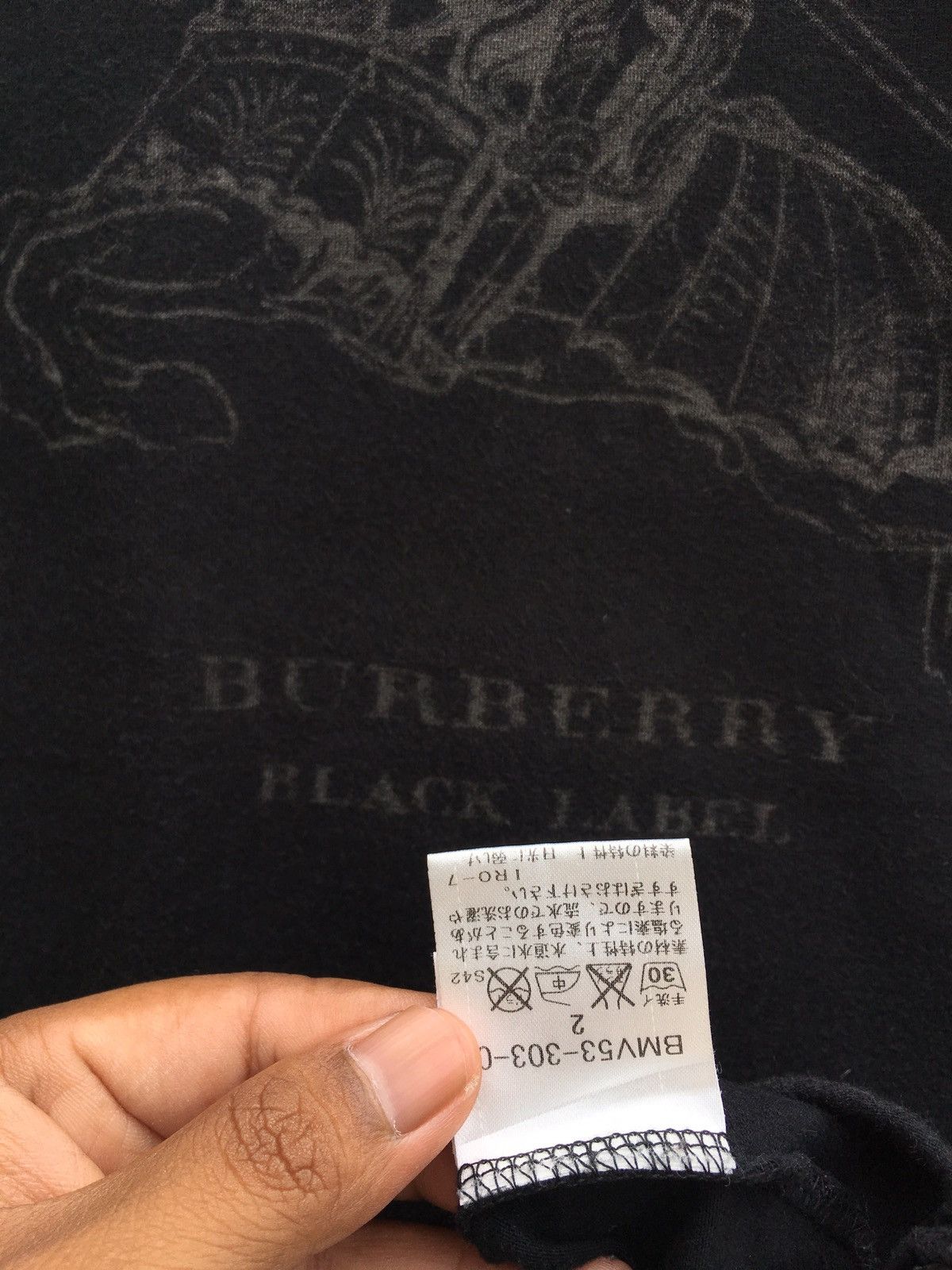 Burberry Vintage Burberry Big Logo Tshirt Size US M / EU 48-50 / 2 - 12 Thumbnail