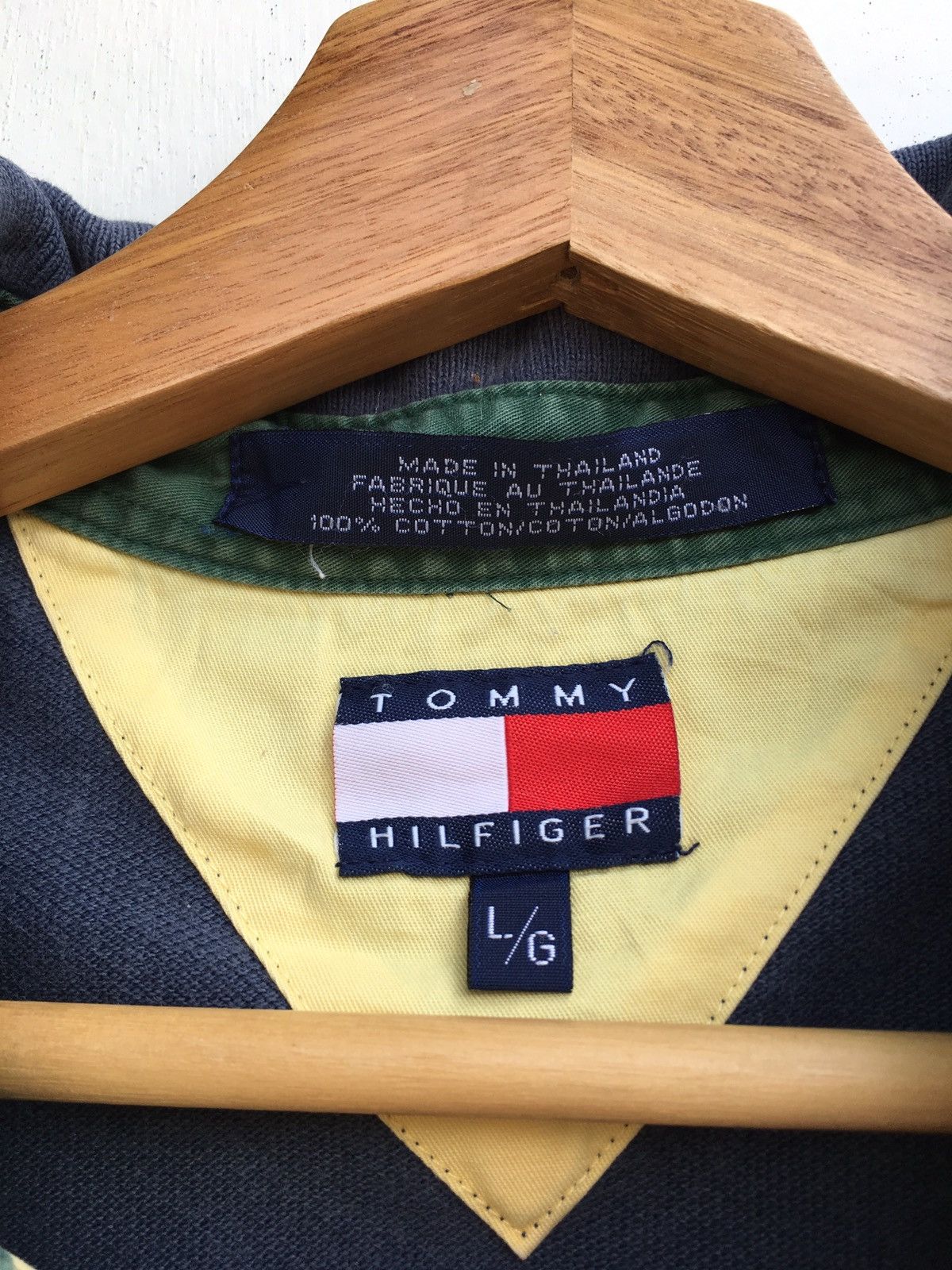 Tommy Hilfiger Vintage Tommy Hilfiger Polo Shirt Size US L / EU 52-54 / 3 - 7 Thumbnail