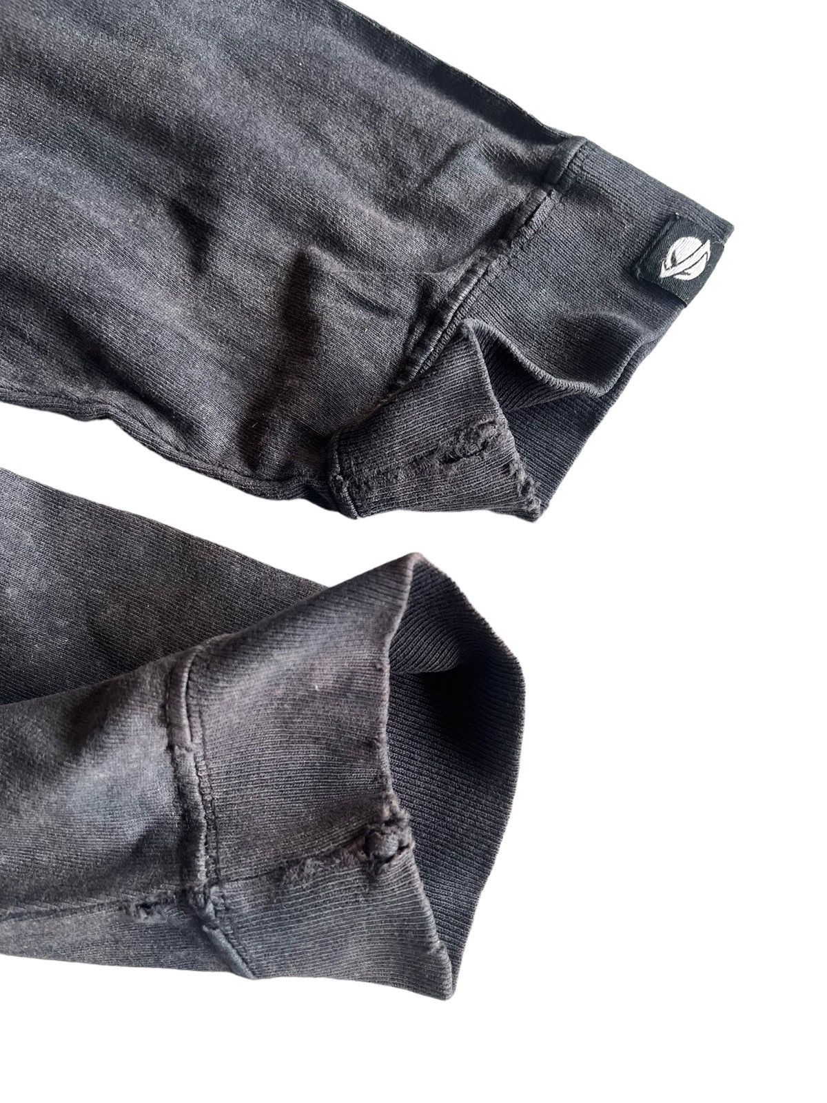 Lost Enterprises Lost Enterprises Thrashed Distressed Faded ERD Skate Shirt Size US XL / EU 56 / 4 - 10 Thumbnail