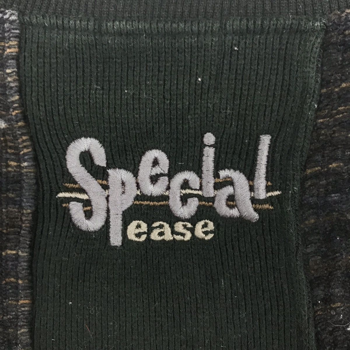 Japanese Brand × Vintage Vintage Santa Fe Spellout Embroidered Big Logo Sweatshirt Size US XL / EU 56 / 4 - 3 Thumbnail