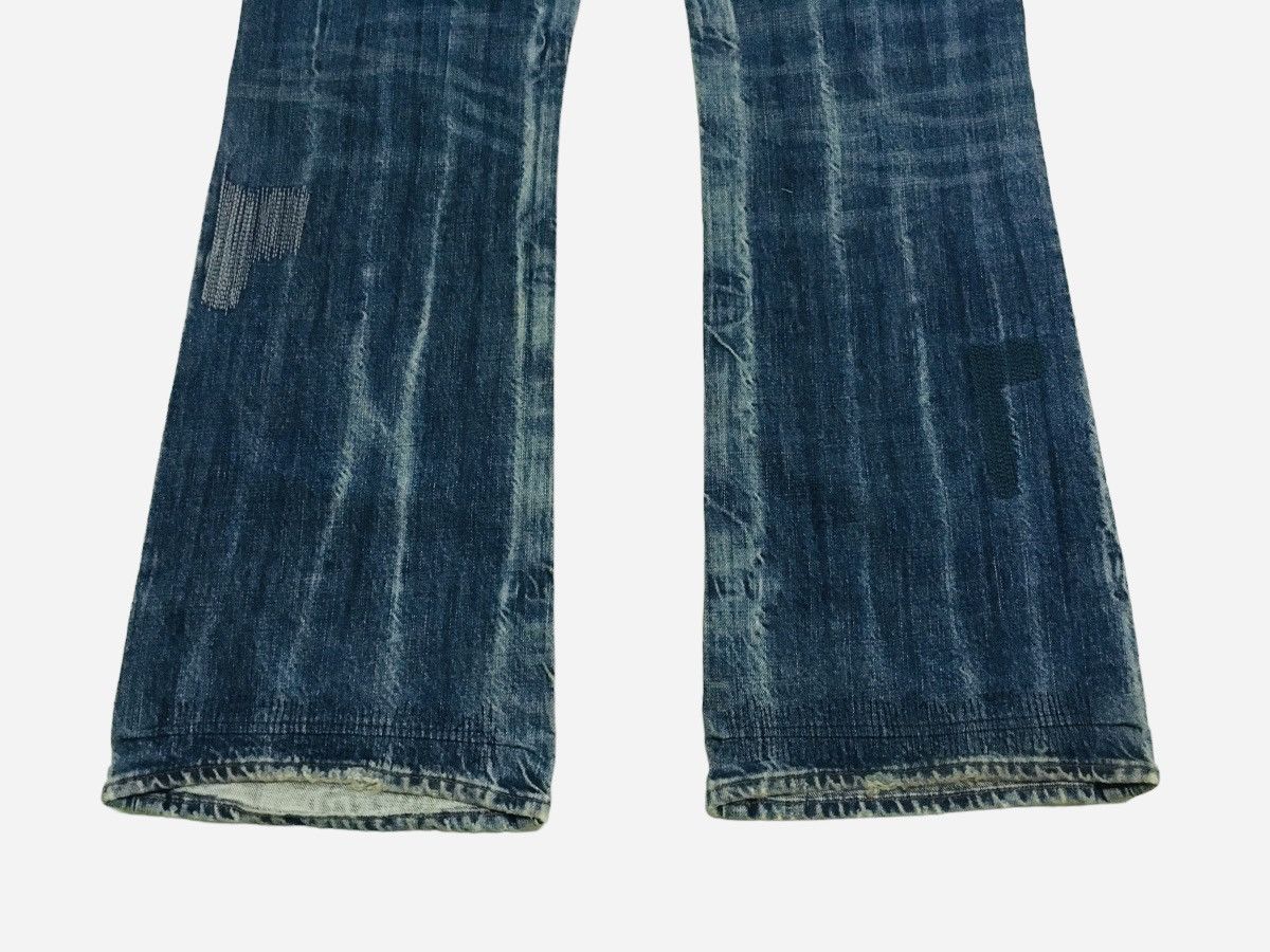 Guess Rare Design Vintage Brand Guess Flared Jeans 2000s Size US 32 / EU 48 - 6 Thumbnail