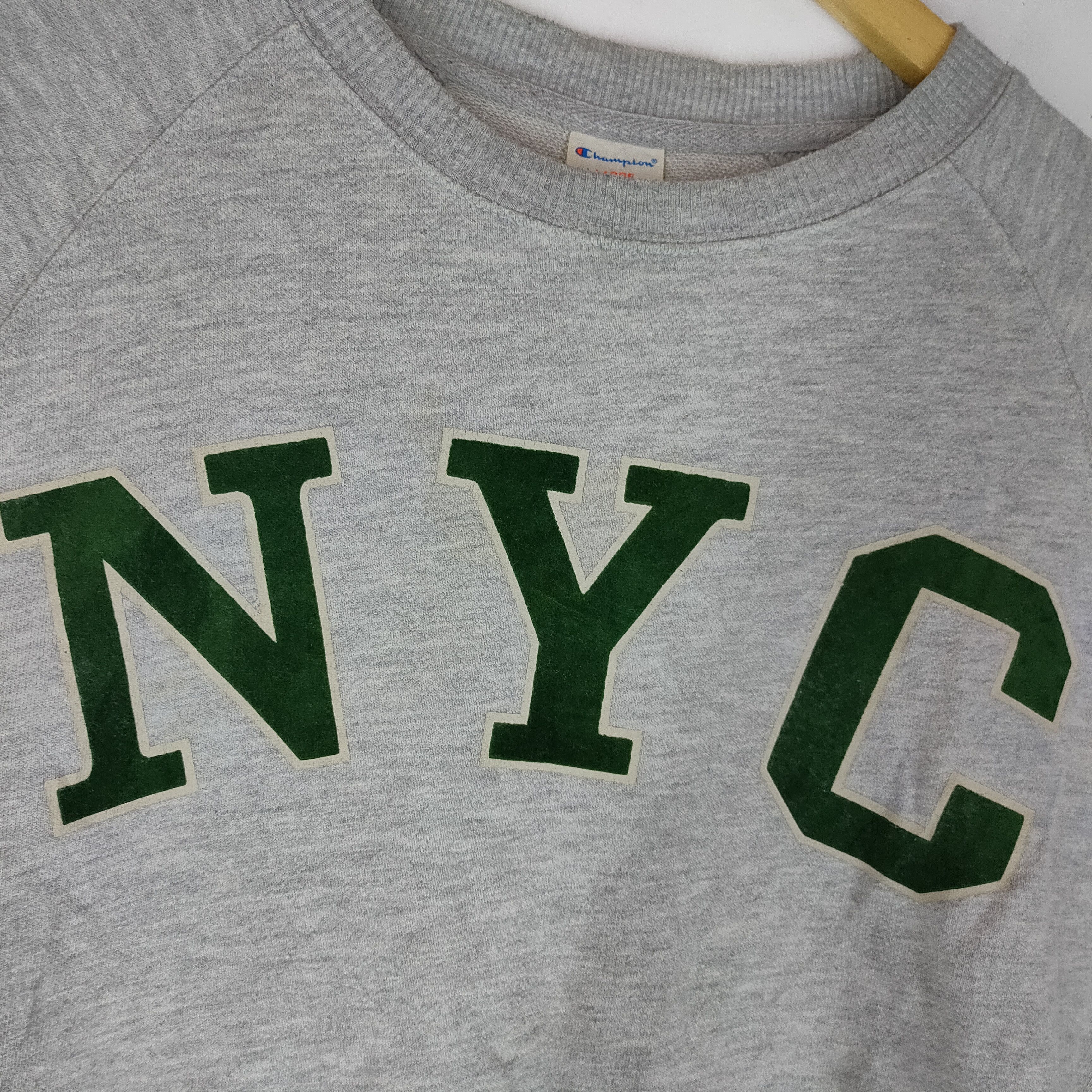 Champion CHAMPION NYC Spell Out Crewneck Block Letter Sweatshirt Size US M / EU 48-50 / 2 - 2 Thumbnail