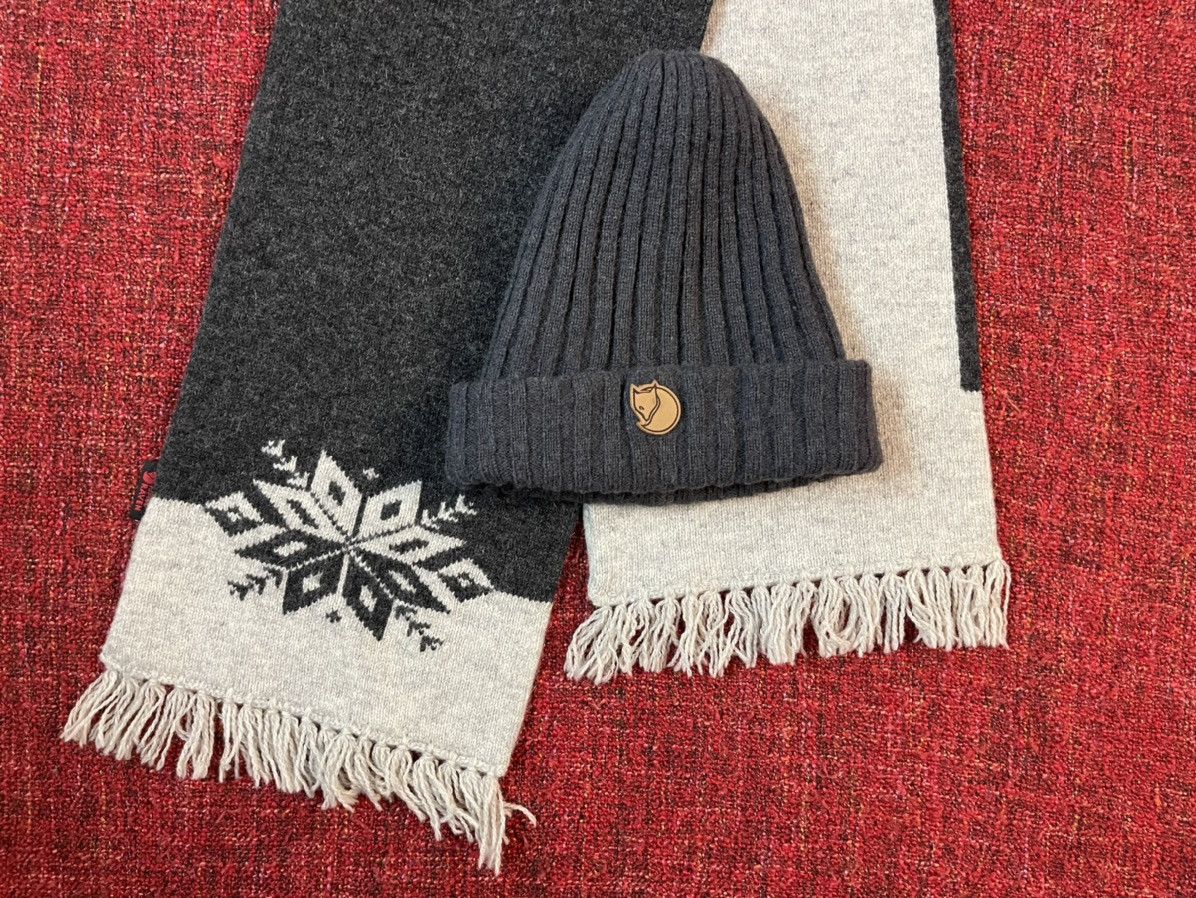 Fjallraven × Vintage FjAllraven wool beanie + scarf pack Size ONE SIZE - 1 Thumbnail