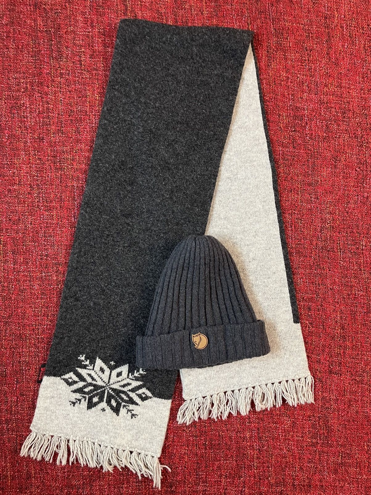 Fjallraven × Vintage FjAllraven wool beanie + scarf pack Size ONE SIZE - 2 Thumbnail