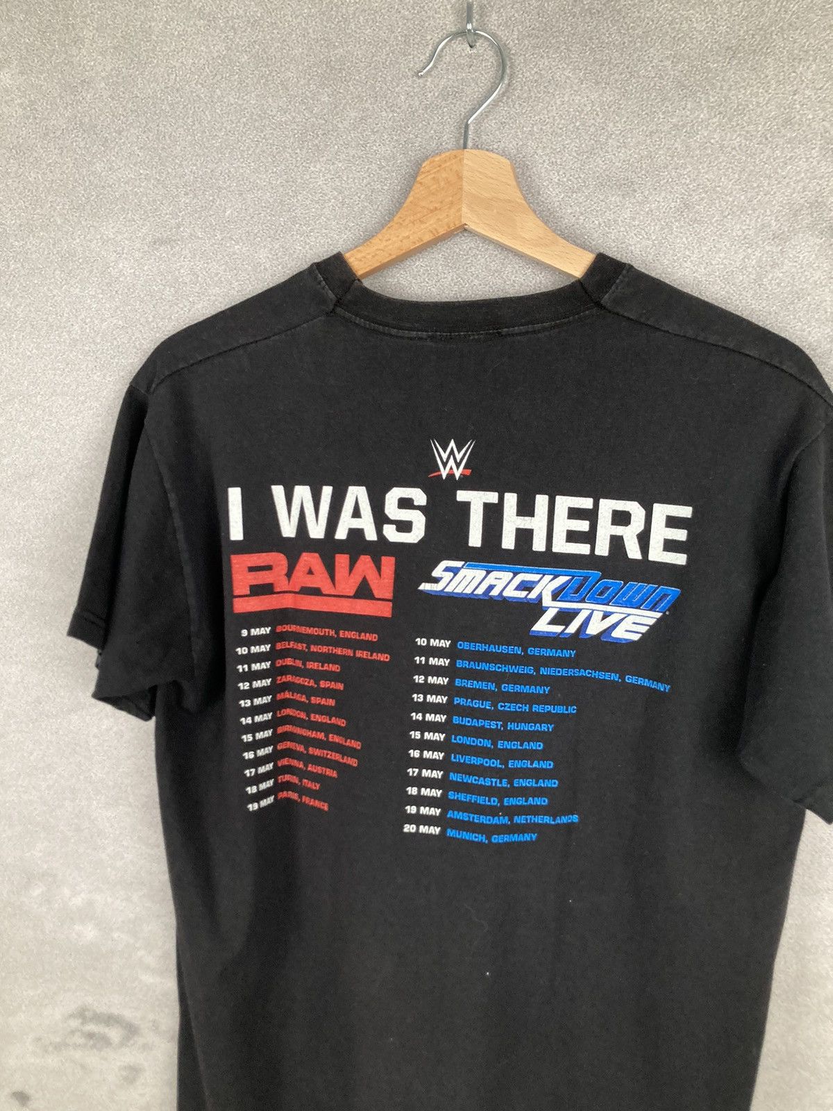 Vintage Vintage WWE Wrestling Smack Down Live Y2K Graphic Size US S / EU 44-46 / 1 - 5 Thumbnail