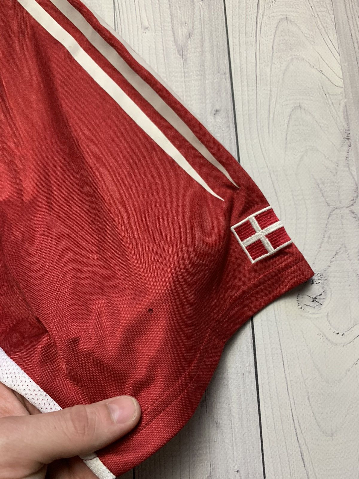 Vintage Vintage soccer jersey Denmark adidas size XL Size US XL / EU 56 / 4 - 5 Thumbnail