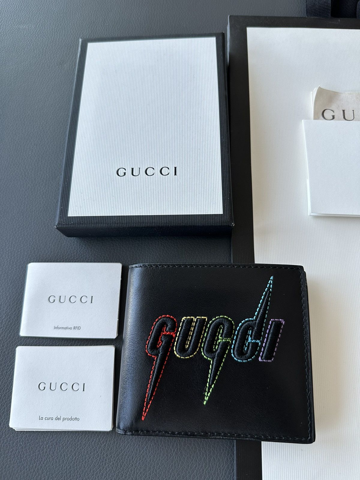 Gucci Runway Limited Edition Brand New Gucci Logo Leather Wallet Size ONE SIZE - 3 Thumbnail