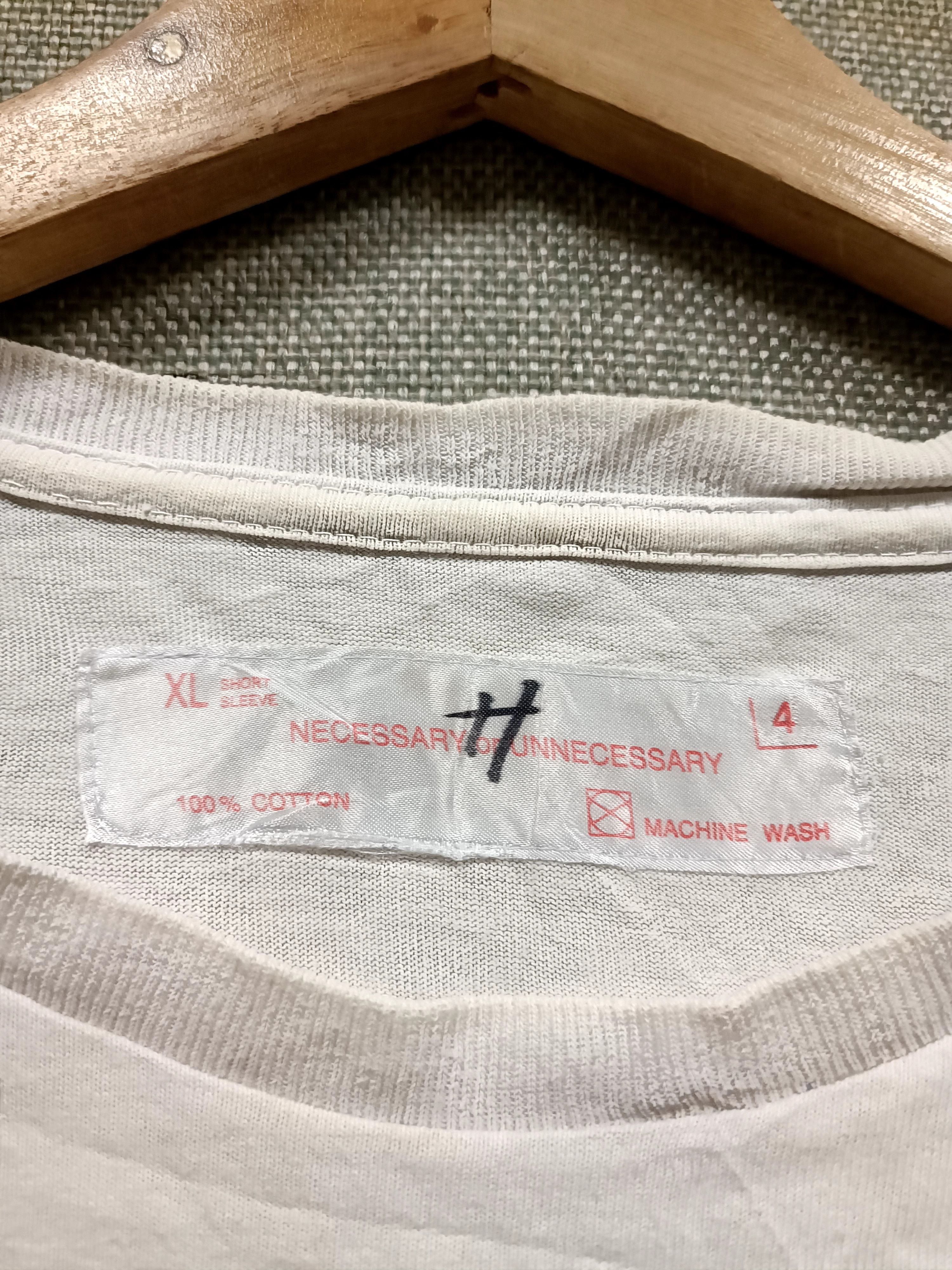 Hook-Ups × Vintage Necessary or Unnecessary Boutique Amsterdom Skateboard tee Size US L / EU 52-54 / 3 - 4 Thumbnail