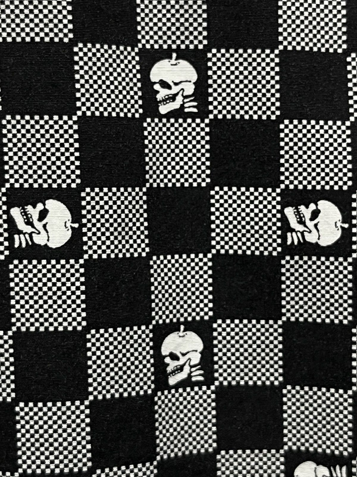 Takeo Kikuchi Vtg Designer TAKEO KIKUCHI JAPAN Skulls Checked Long Sleeve Size US S / EU 44-46 / 1 - 11 Thumbnail
